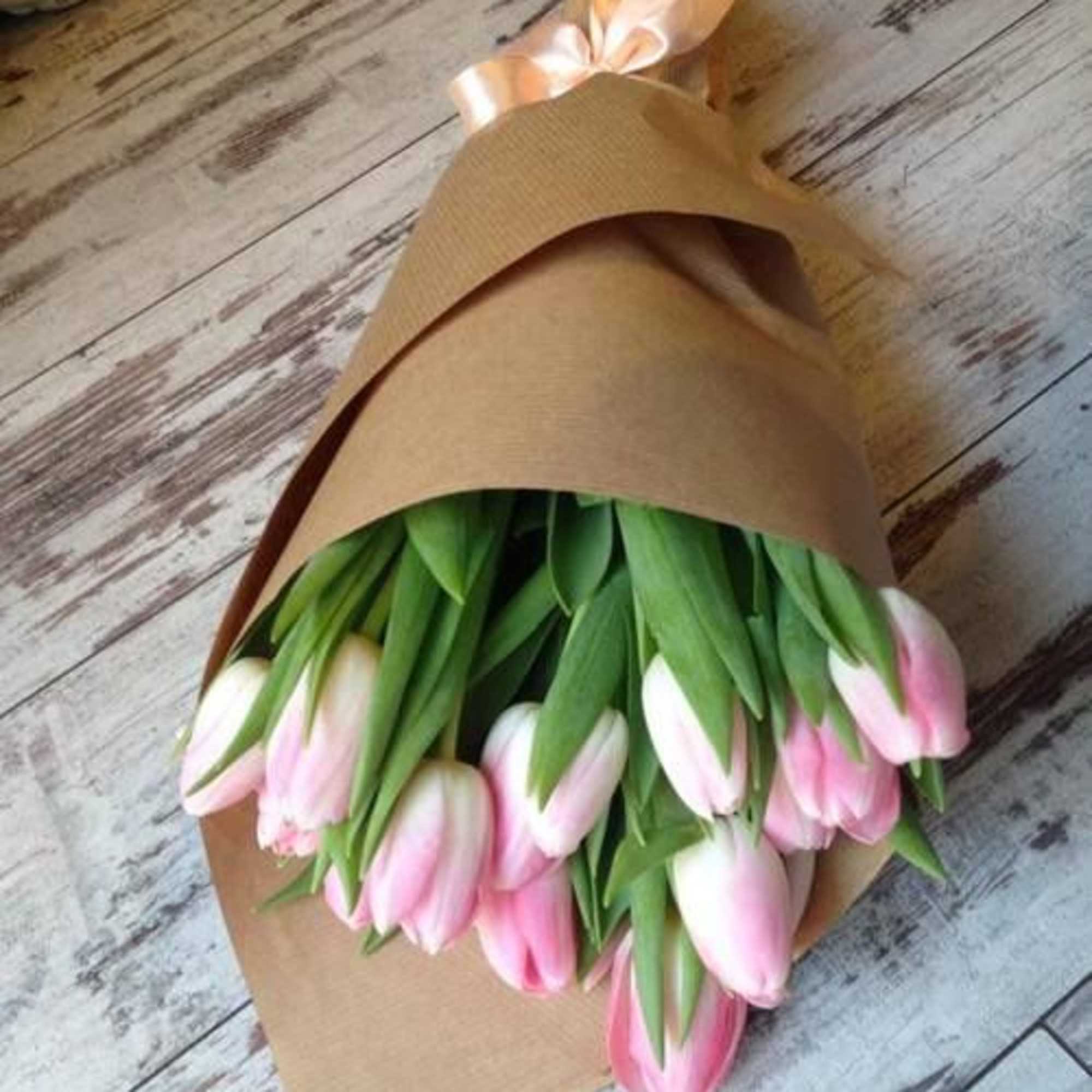 Pink tulip bouquet  Pink tulip bouquet