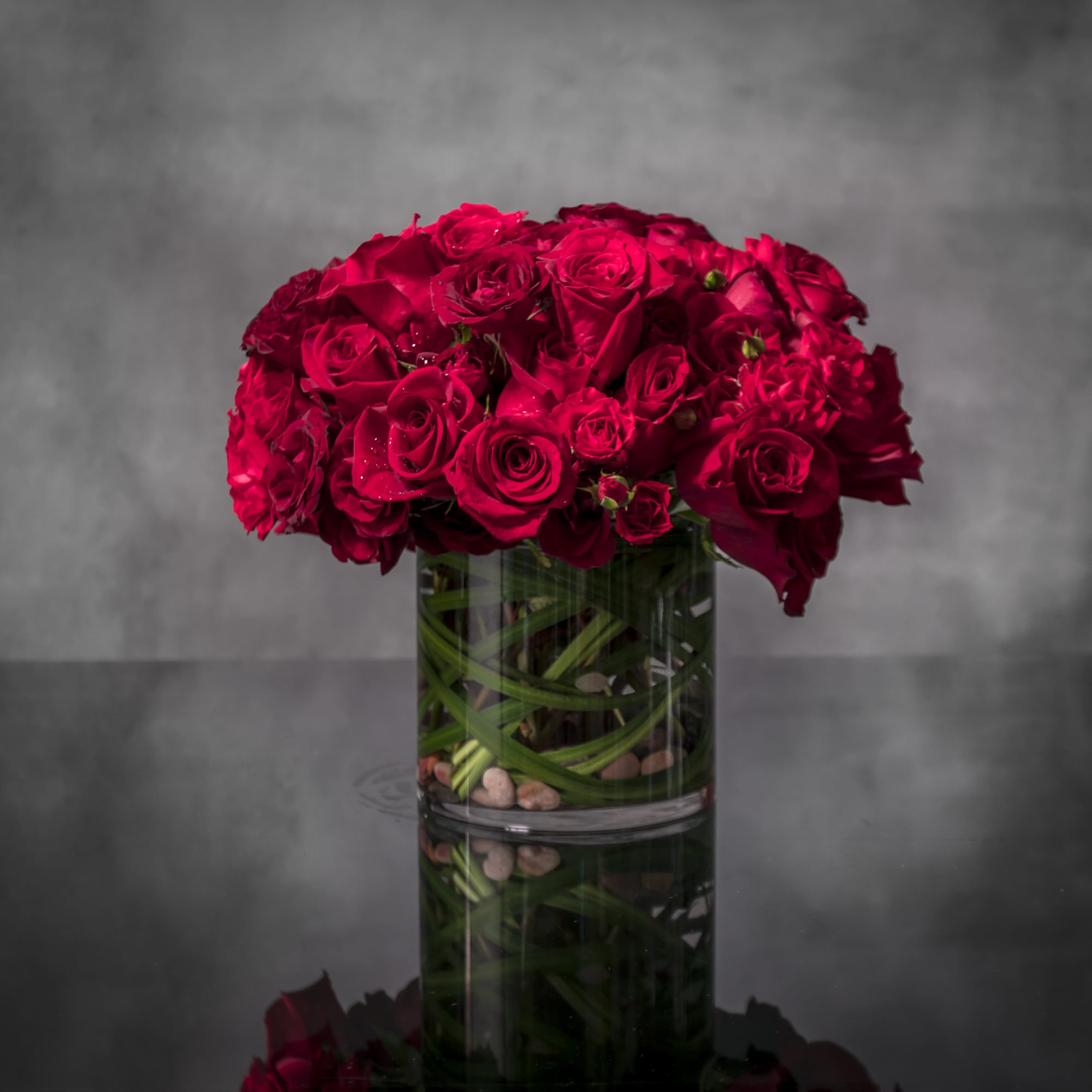 Ignite your passion for fresh aromatic florals  with this arrangement of