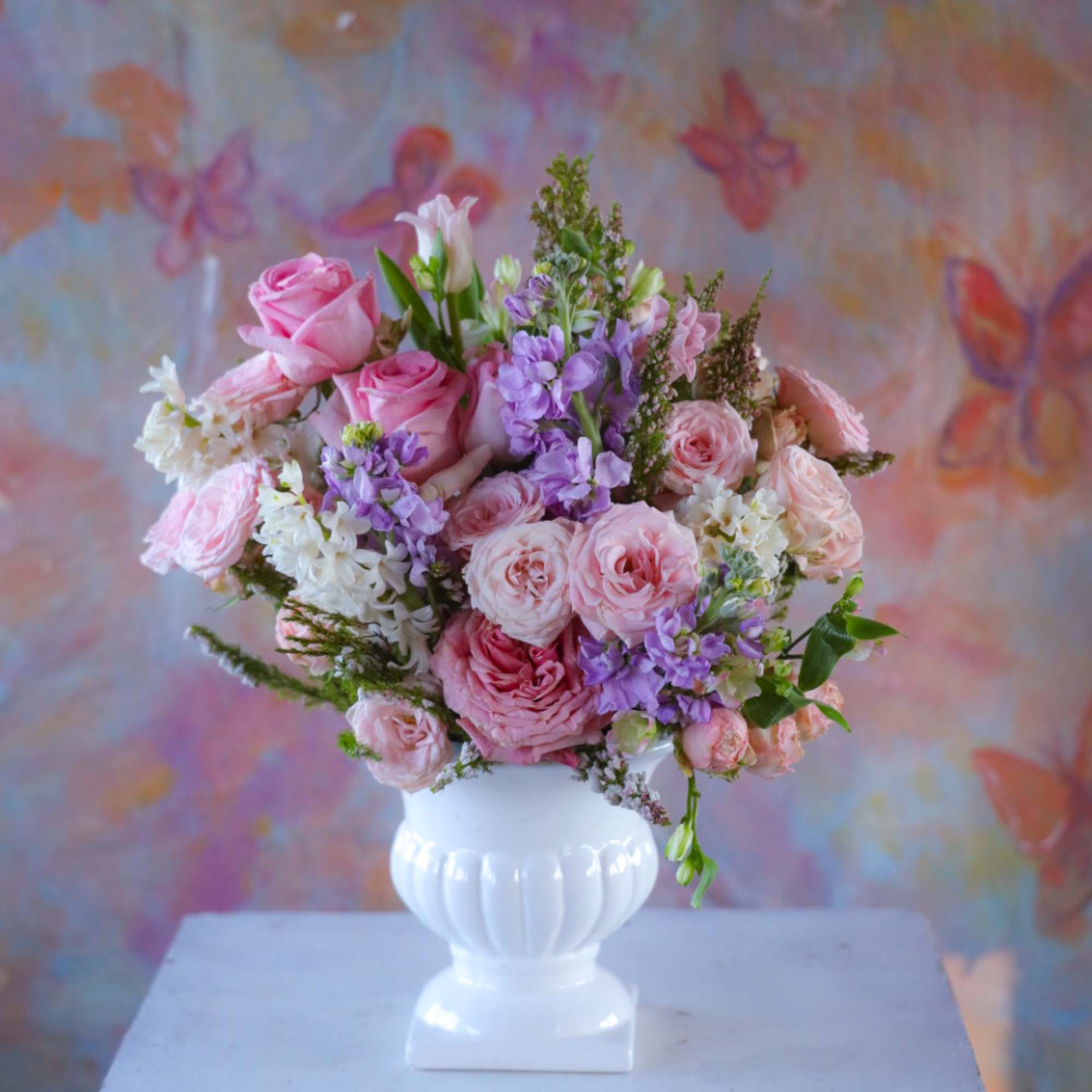 The Love Letter Bouquet.
As soft as poetic words, as dear as caring