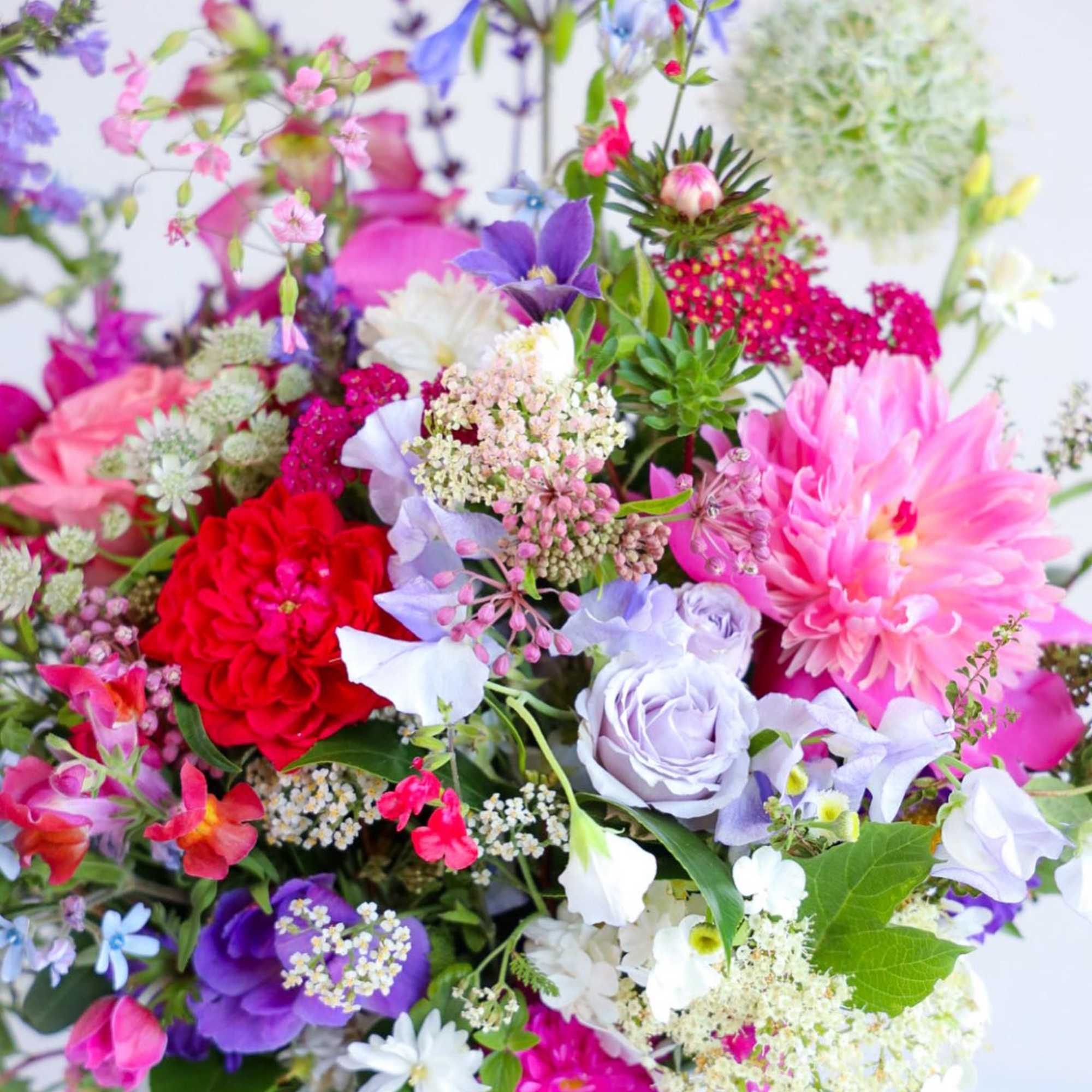 The Summer Celebration Centerpiece! Having a party? Family gathering? Special Ocassion and