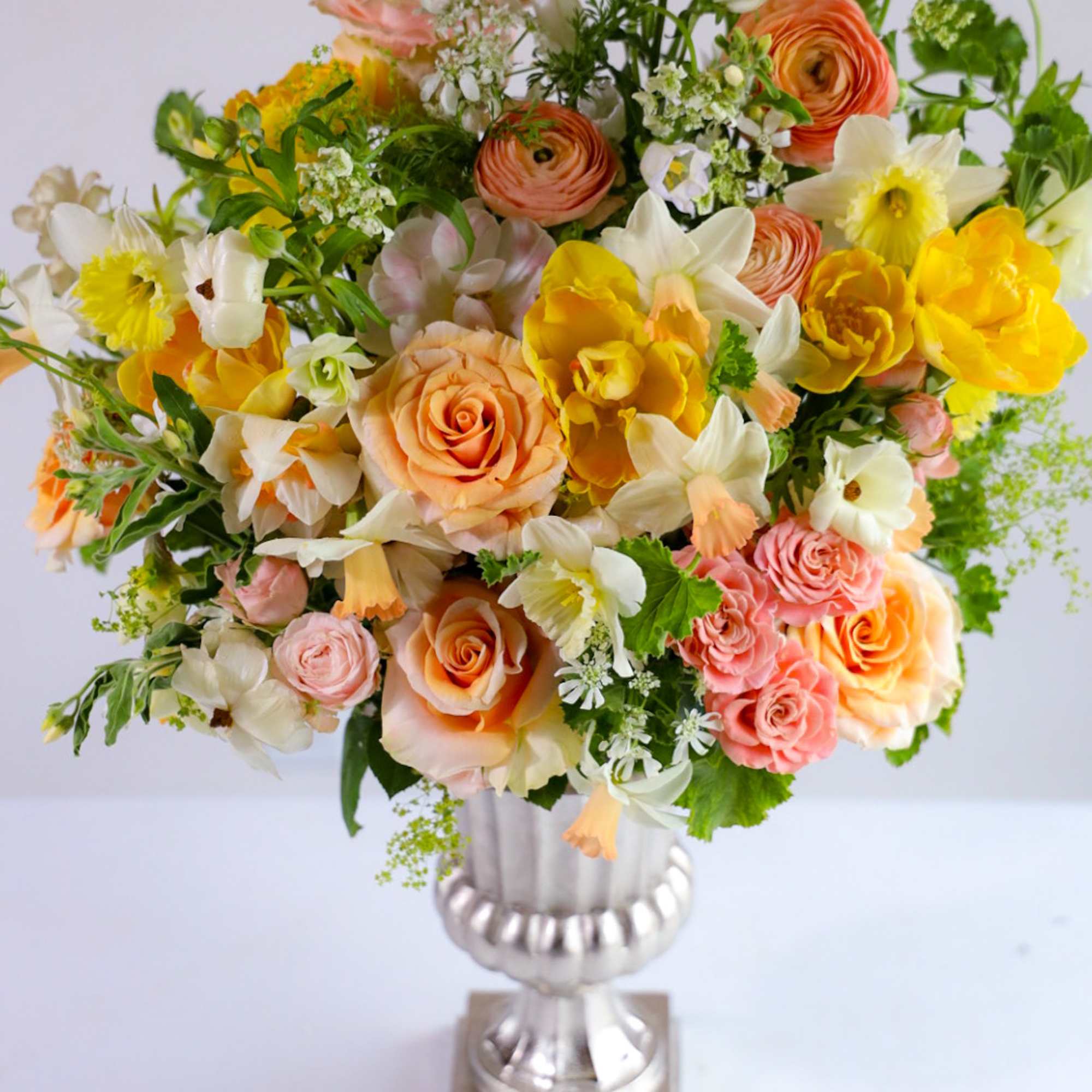 Meet The Golden Pavillion. 
With Spring reveling vibes, candlit patio star studded