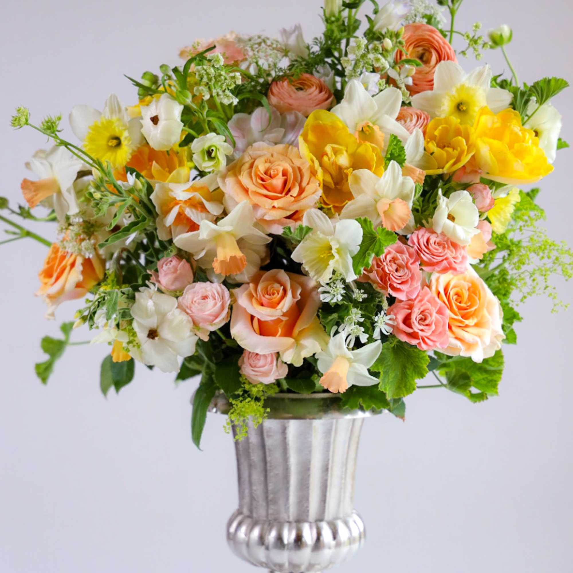 Meet The Golden Pavillion. 
With Spring reveling vibes, candlit patio star studded