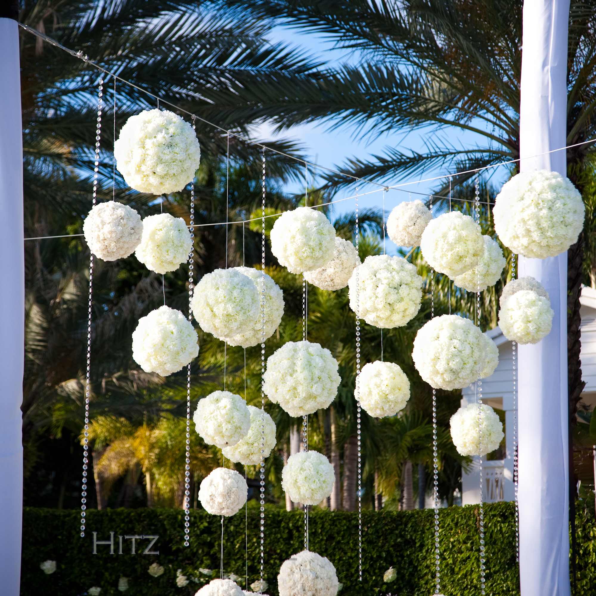 Arrangements for weddings, arches, centerpieces, bride's bouquet, salon's decor (price may change Arrangements for weddings, arches, centerpieces, bride's bouquet, salon's decor (price may change