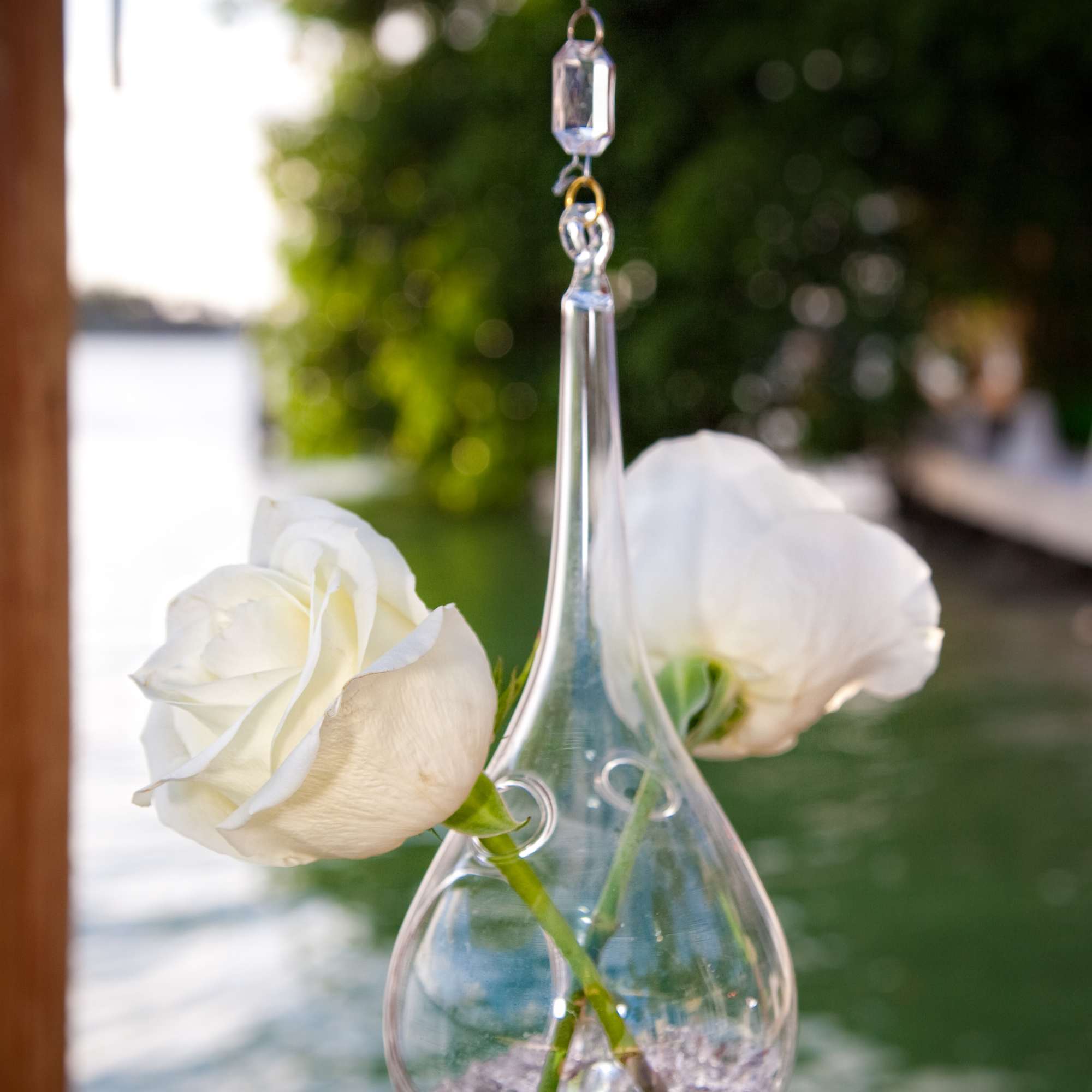 Arrangements for weddings, arches, centerpieces, bride's bouquet, salon's decor (price may change Arrangements for weddings, arches, centerpieces, bride's bouquet, salon's decor (price may change