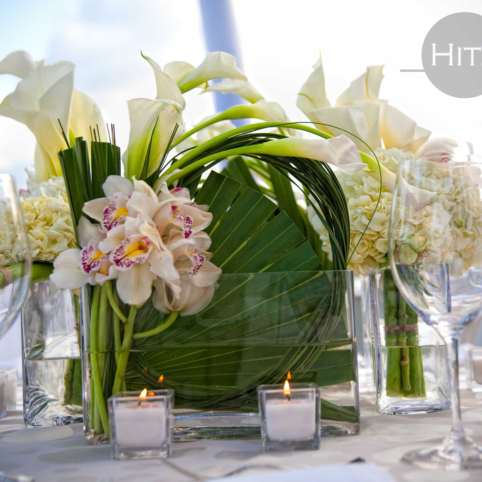 Arrangements for weddings, arches, centerpieces, bride's bouquet, salon's decor (price may change Arrangements for weddings, arches, centerpieces, bride's bouquet, salon's decor (price may change