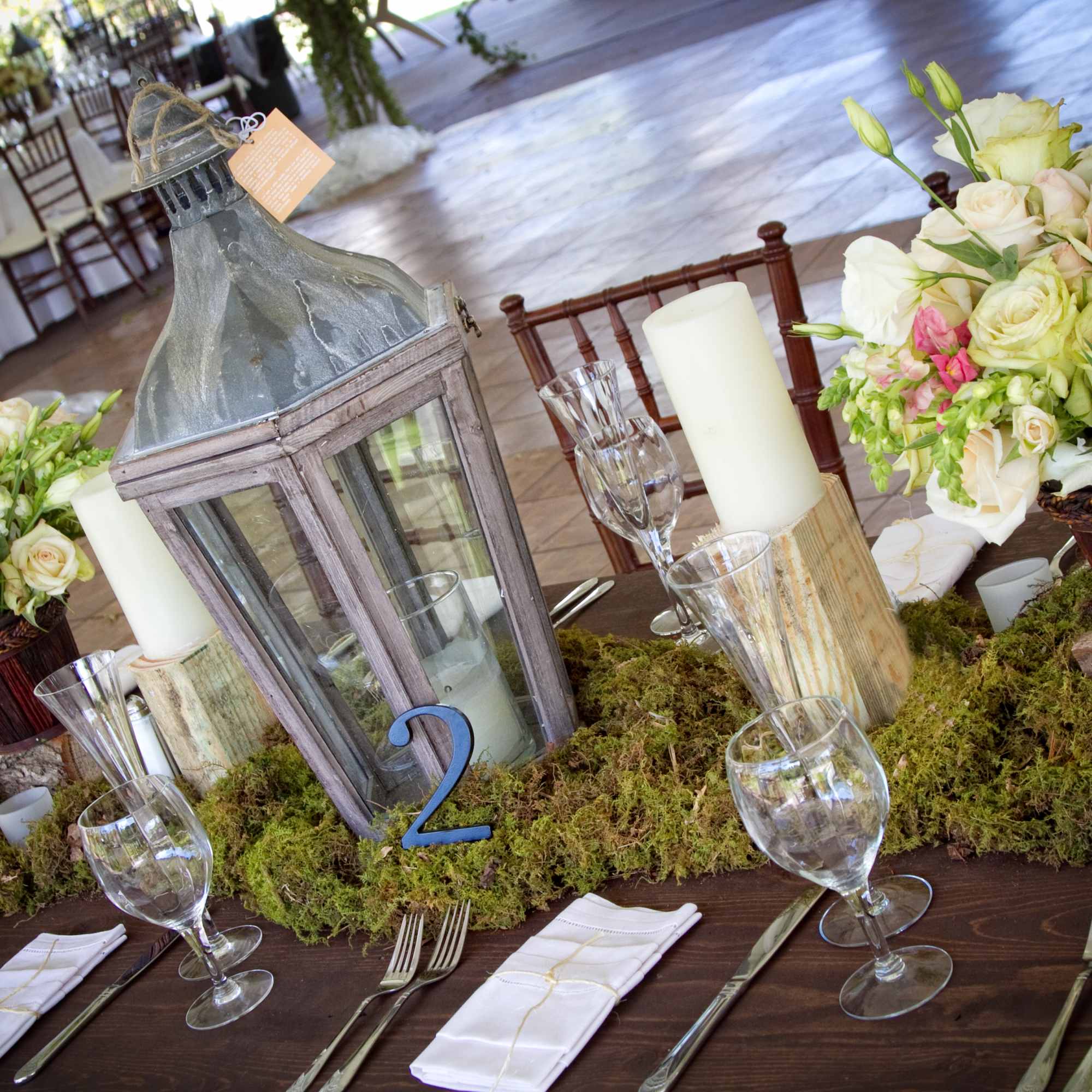 Arrangements for weddings, arches, centerpieces, bride's bouquet, salon's decor (price may change Arrangements for weddings, arches, centerpieces, bride's bouquet, salon's decor (price may change