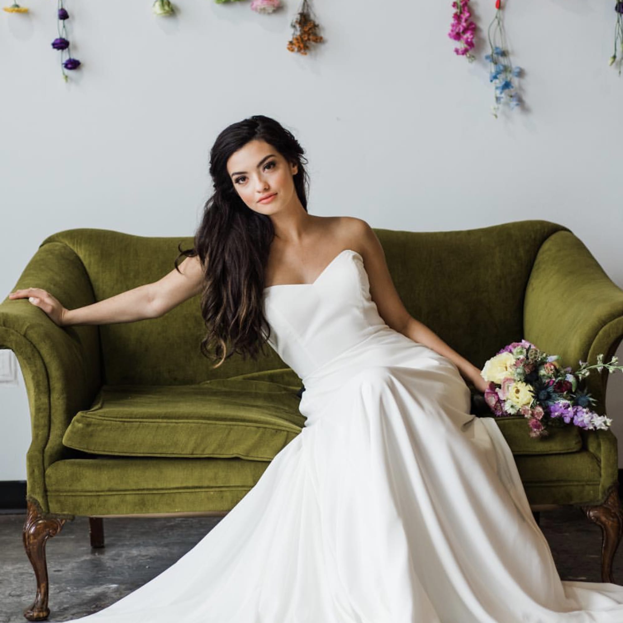 This tight and compact pastel beauty makes up in bold colors what