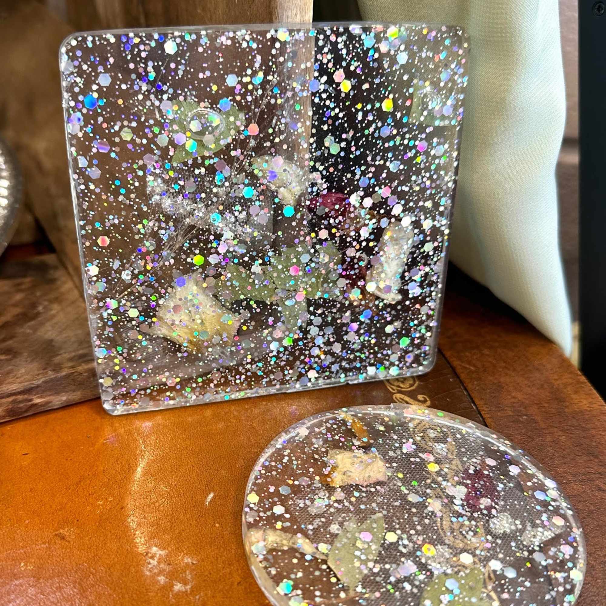 These custom-made set of 2 coaster set are a perfect gift idea.