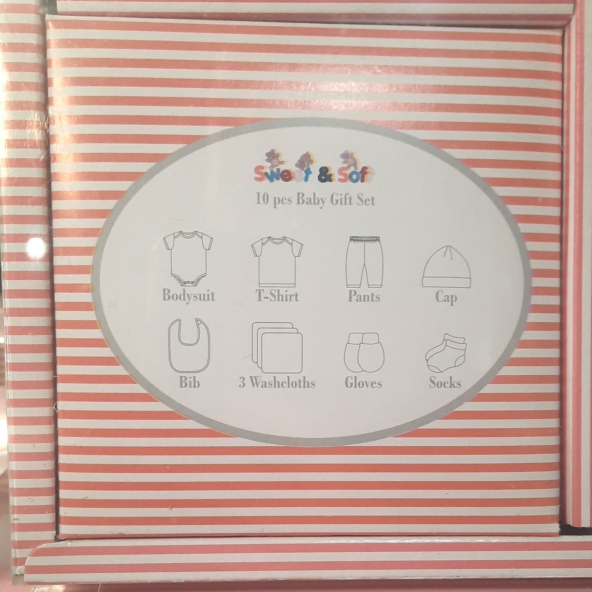 This 10-piece baby clothes set makes a great gift for a newborn