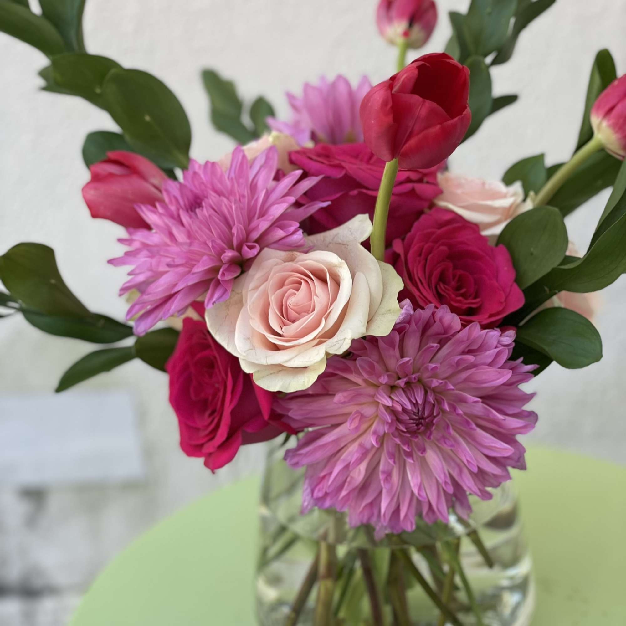 This exquisite combination of deep pinks to blush creates a display that