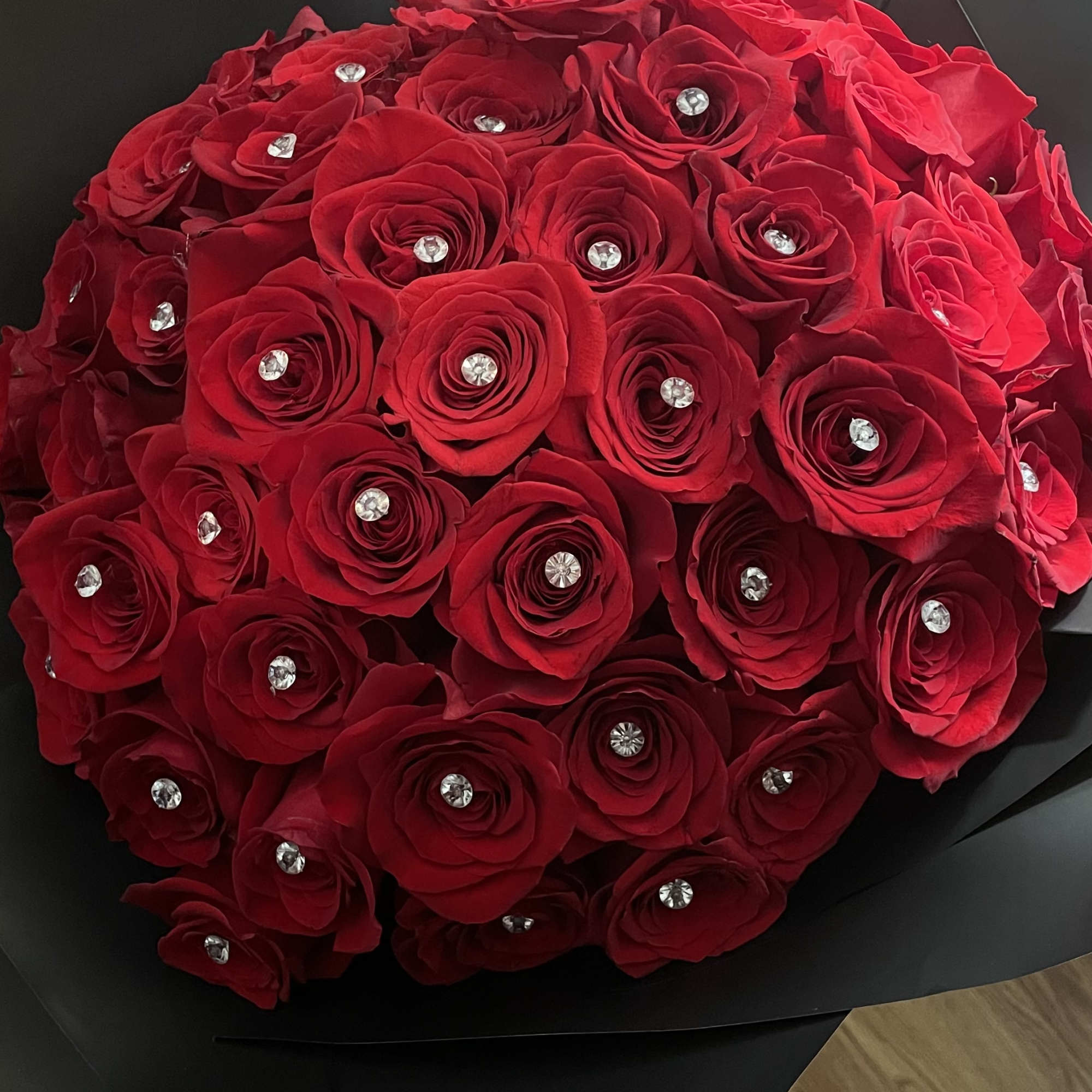 Hand tied red roses bouquets, Korean wrapping paper and glass vase, add