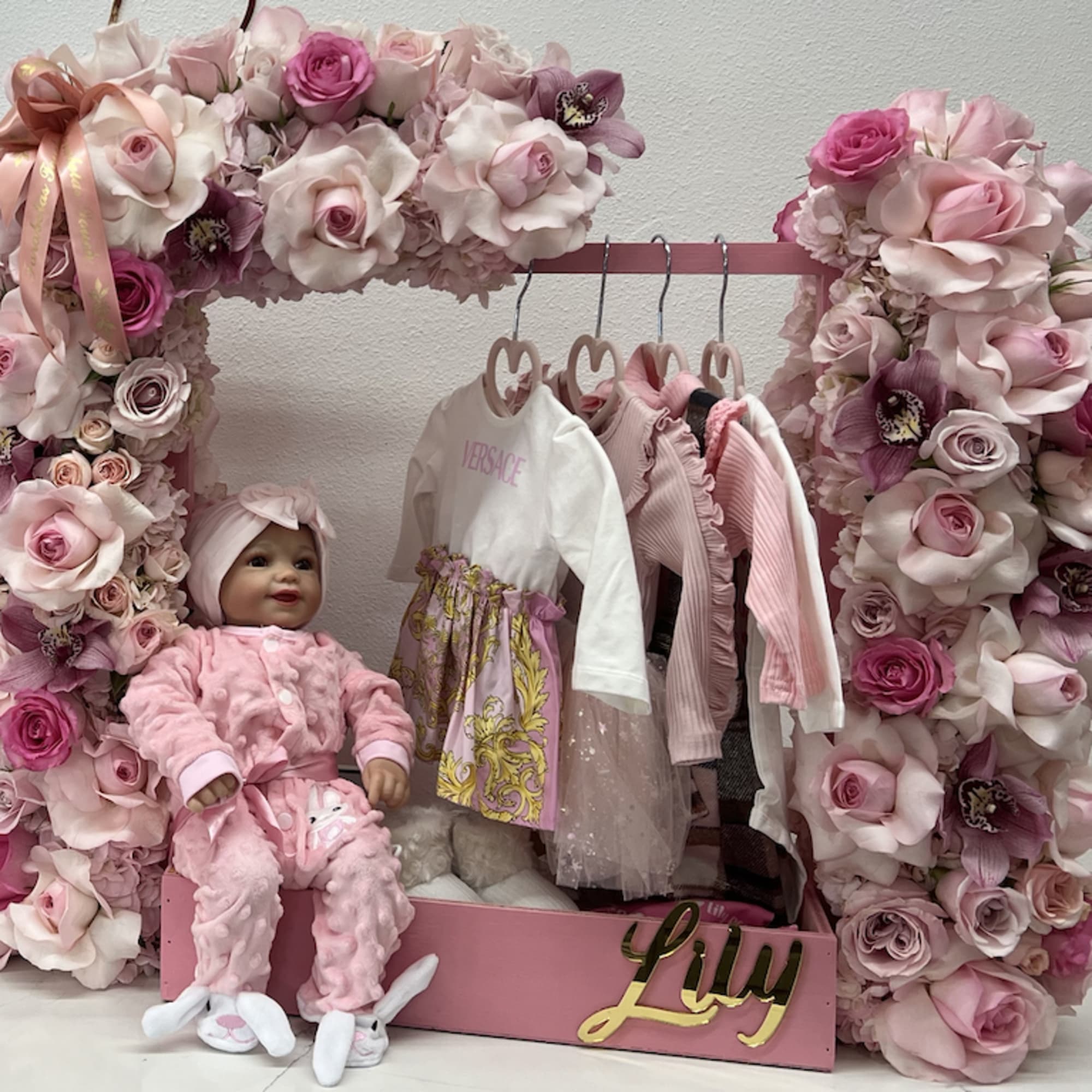 We are excited to introduce our latest addition, a stunning floral arrangement