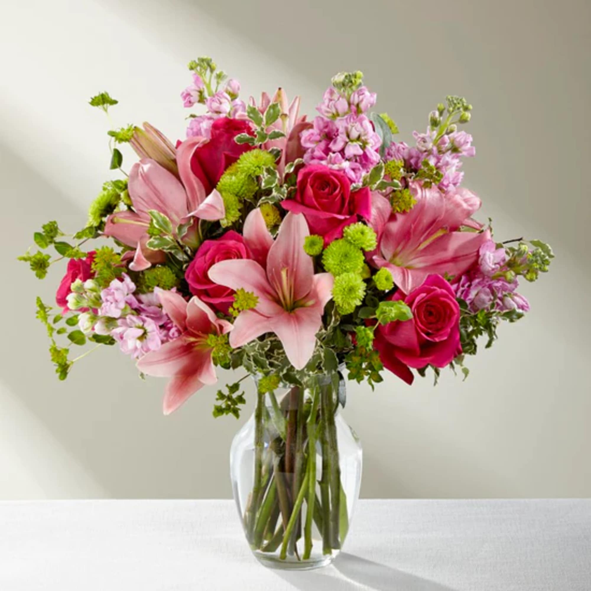 Beautiful arrangement in full blooms will be delivered today ! 