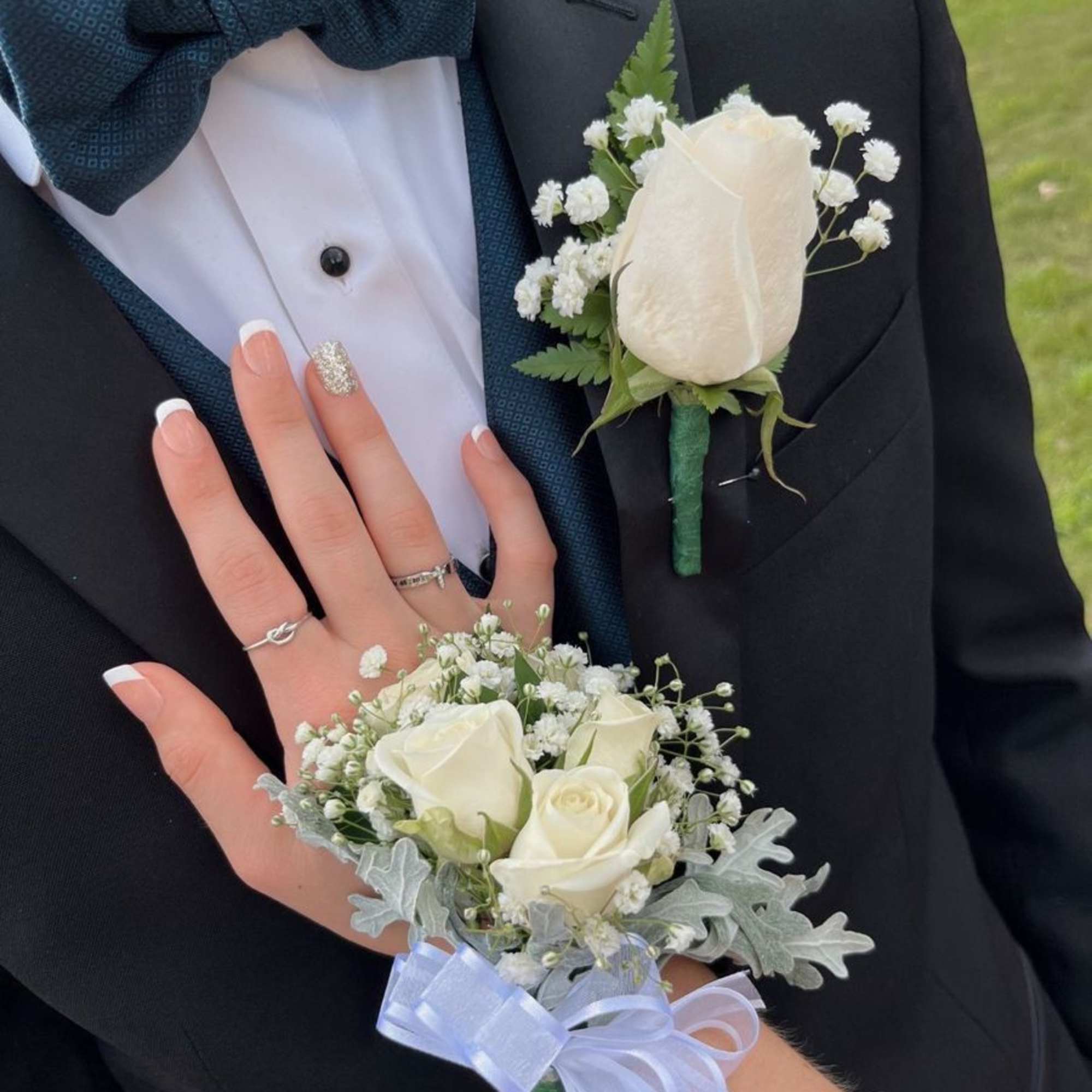 Classic White Posy with Red Corsage Classic White Posy with Red Corsage