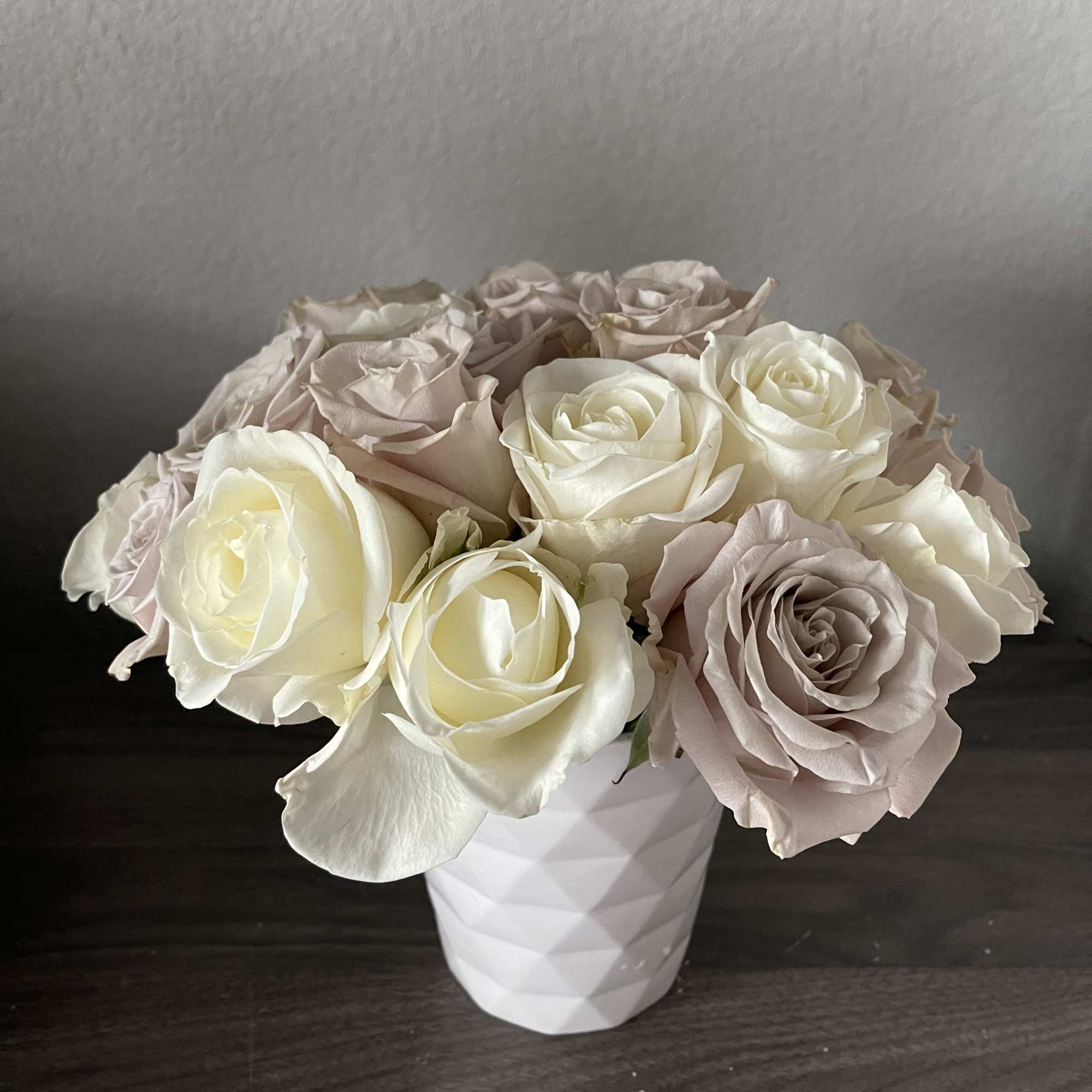 20-22 light color roses. White, off white or light pink will be