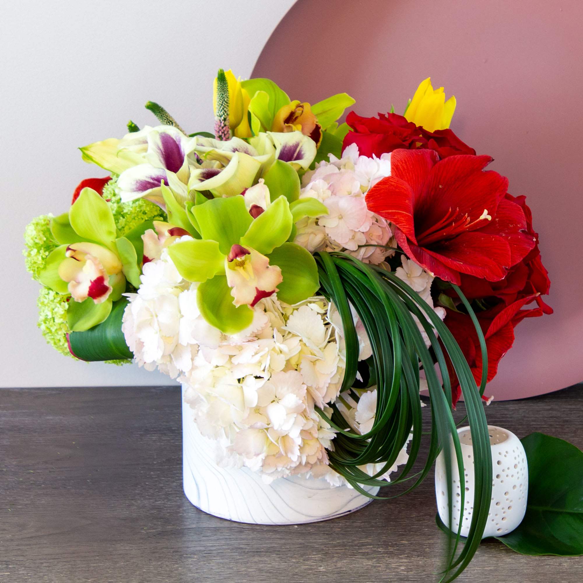 This chic, unique bouquet is served up with a fun, feminine mix