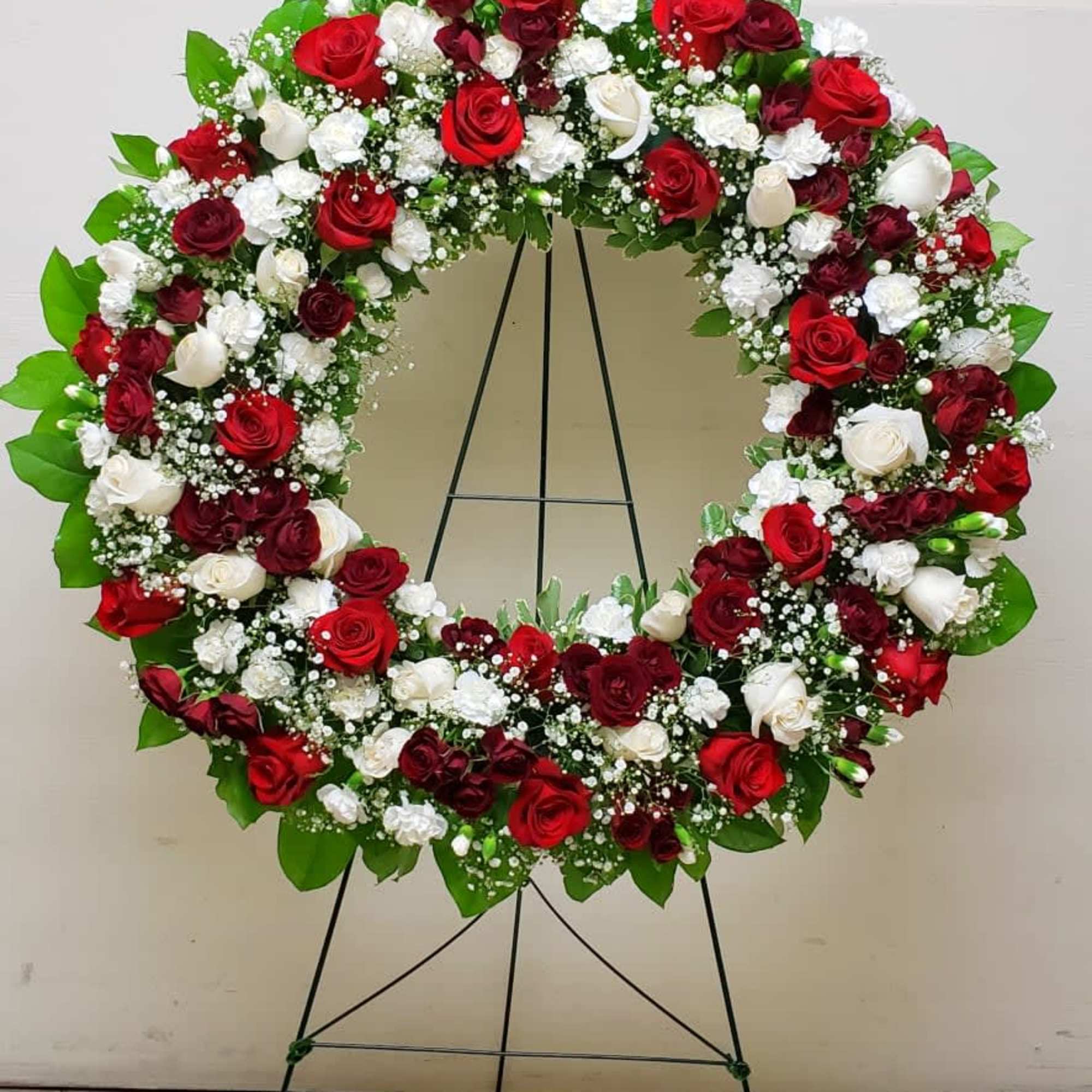 36" HOPE AND HONOR WREATH WITH RED ROSES ON EASEL BY TWIN