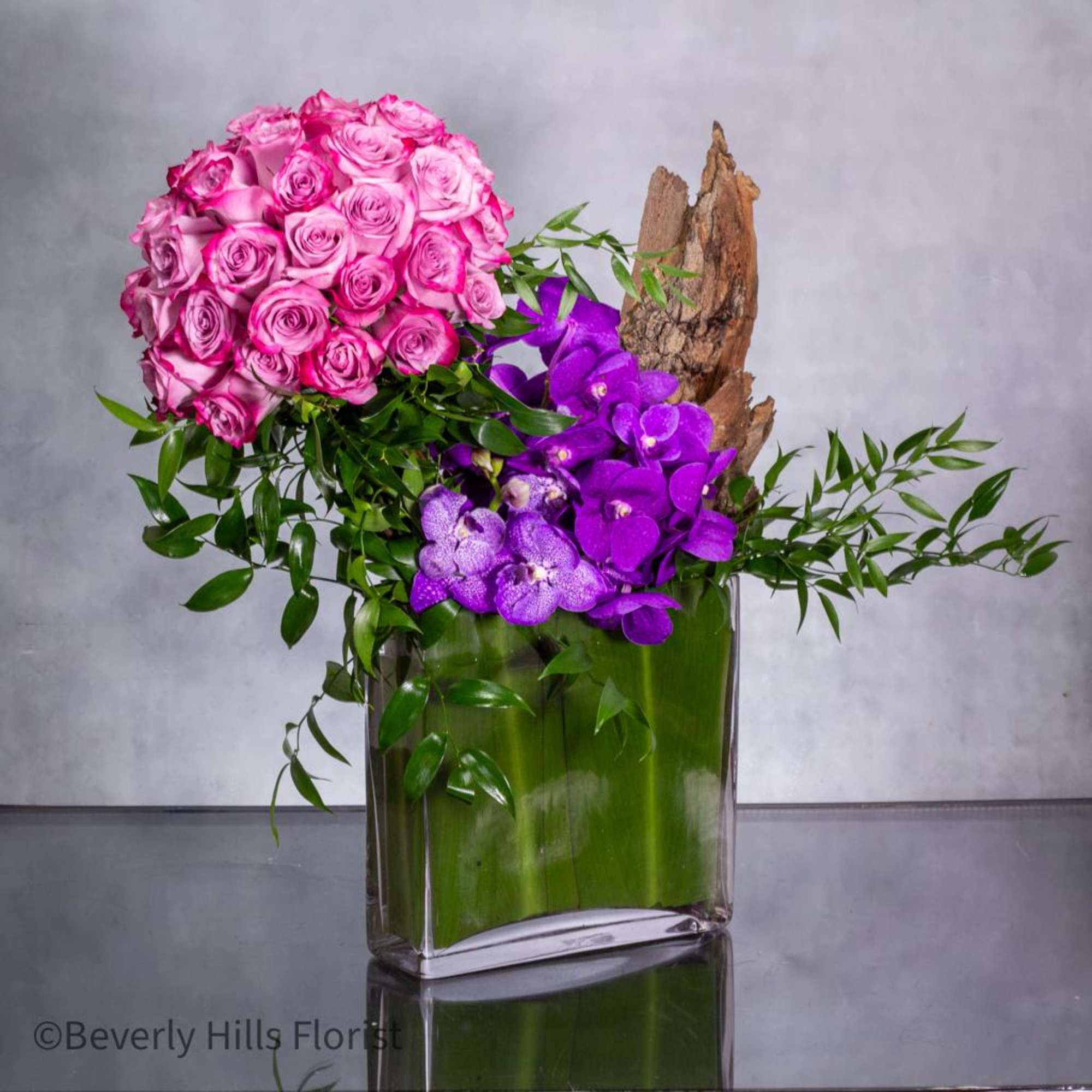 
Experience the magic of same-day flower delivery with our extraordinary creation from