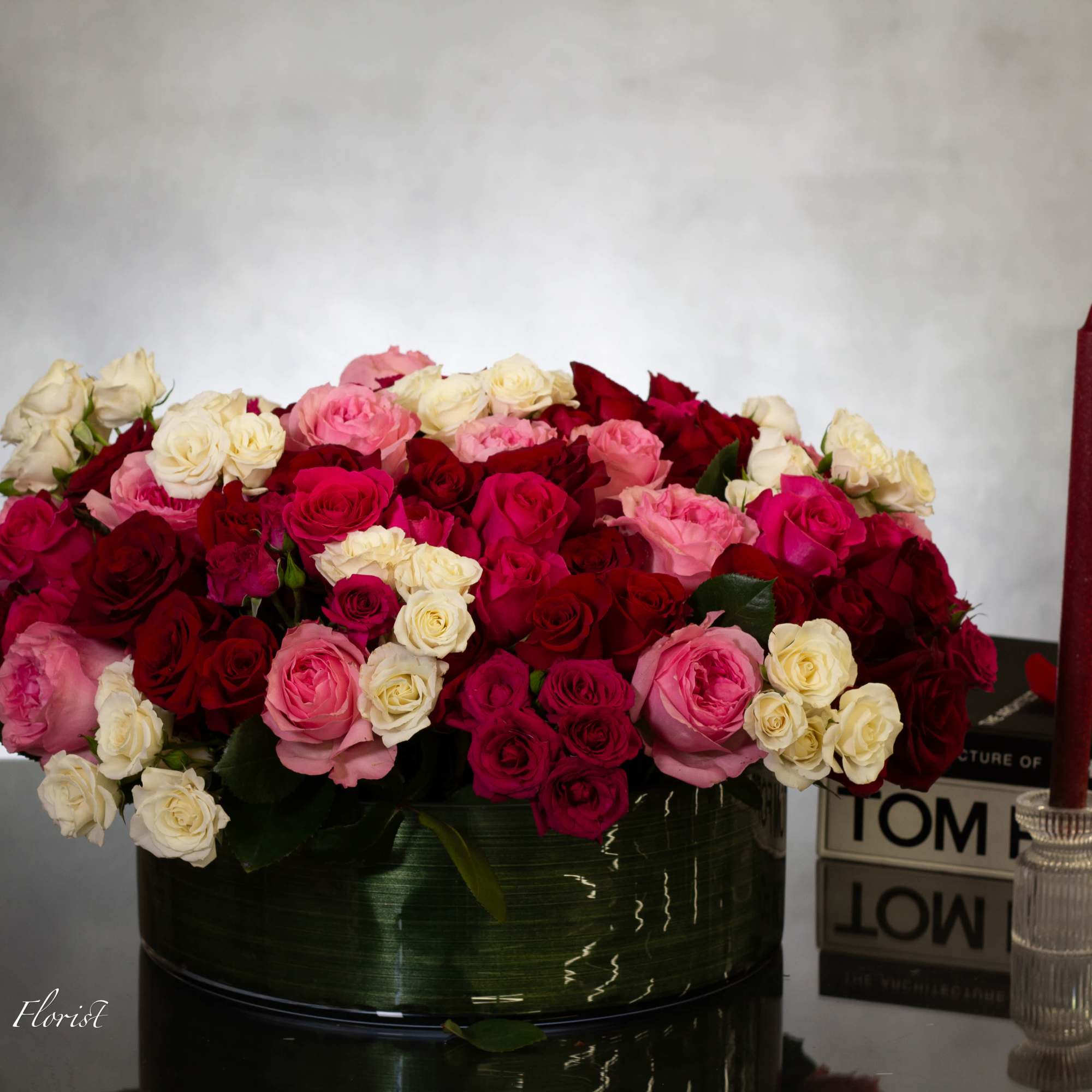 Presented in a stunning glass vase, it&#039;s the perfect centerpiece to express