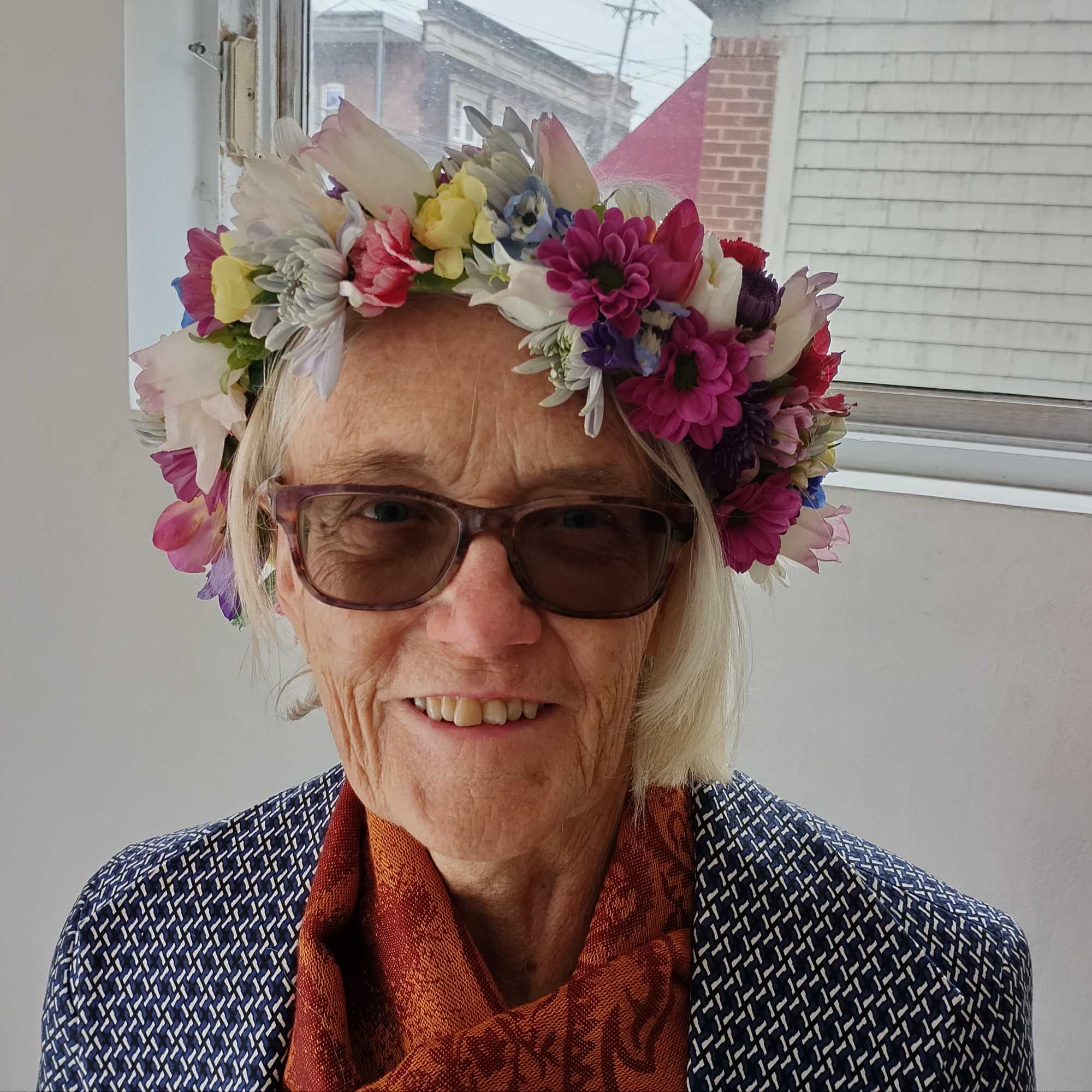 Beautiful fresh garden flowers &amp; spray roses floral crown
