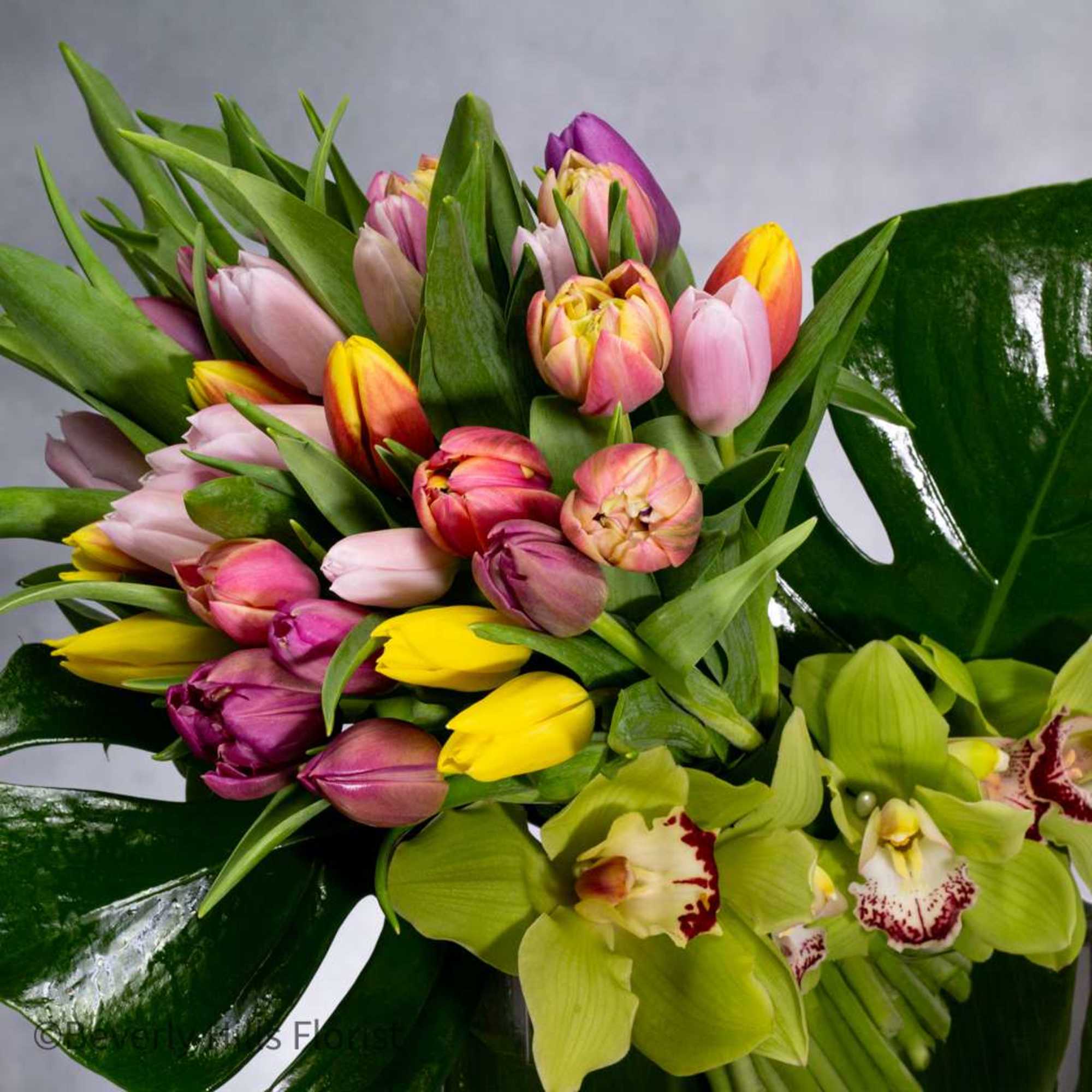 Experience the convenience of same-day delivery with Beverly Hills Florist, ensuring that