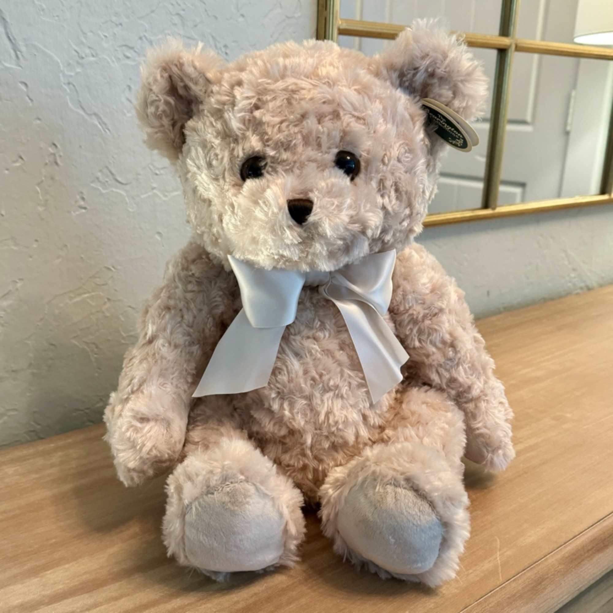 Take your choice of Wuggles (Standard), Tate (Deluxe), or Theodore (Premium). These