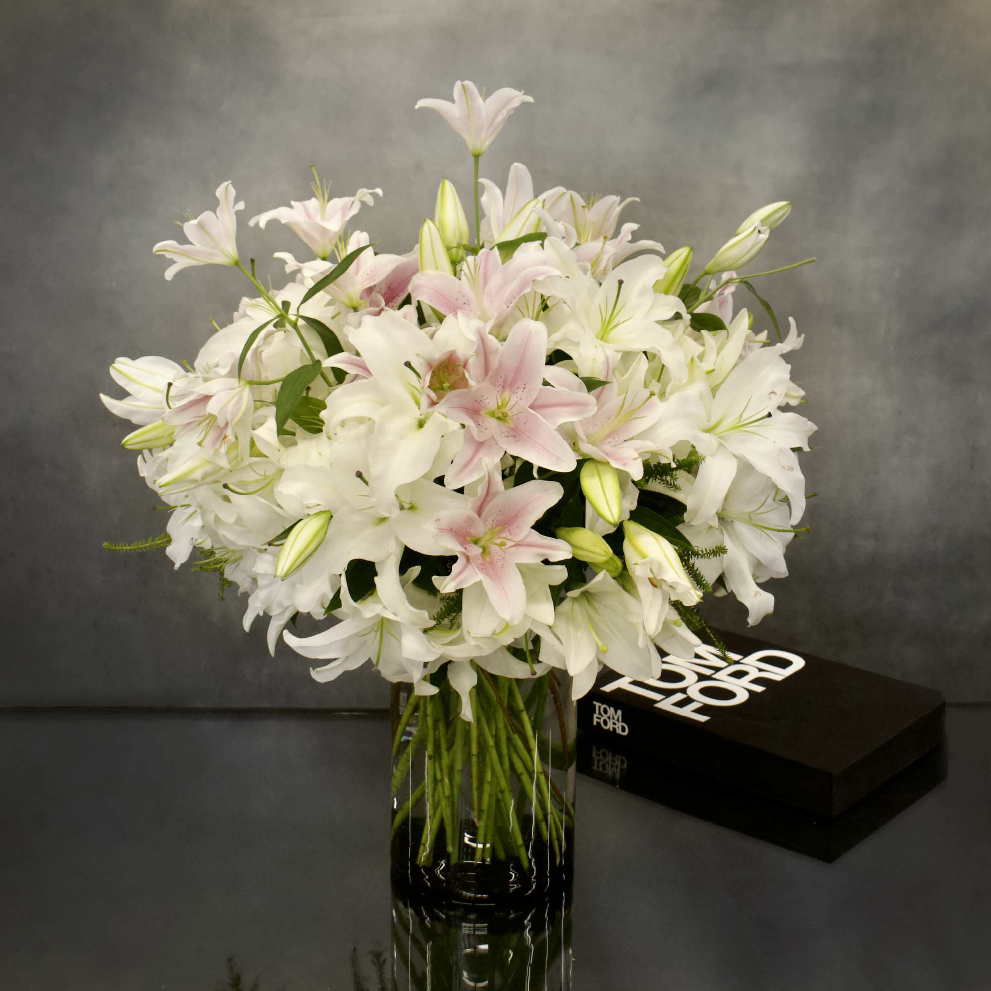 Same-day delivery in Beverly Hills and local Los Angeles cities presents an