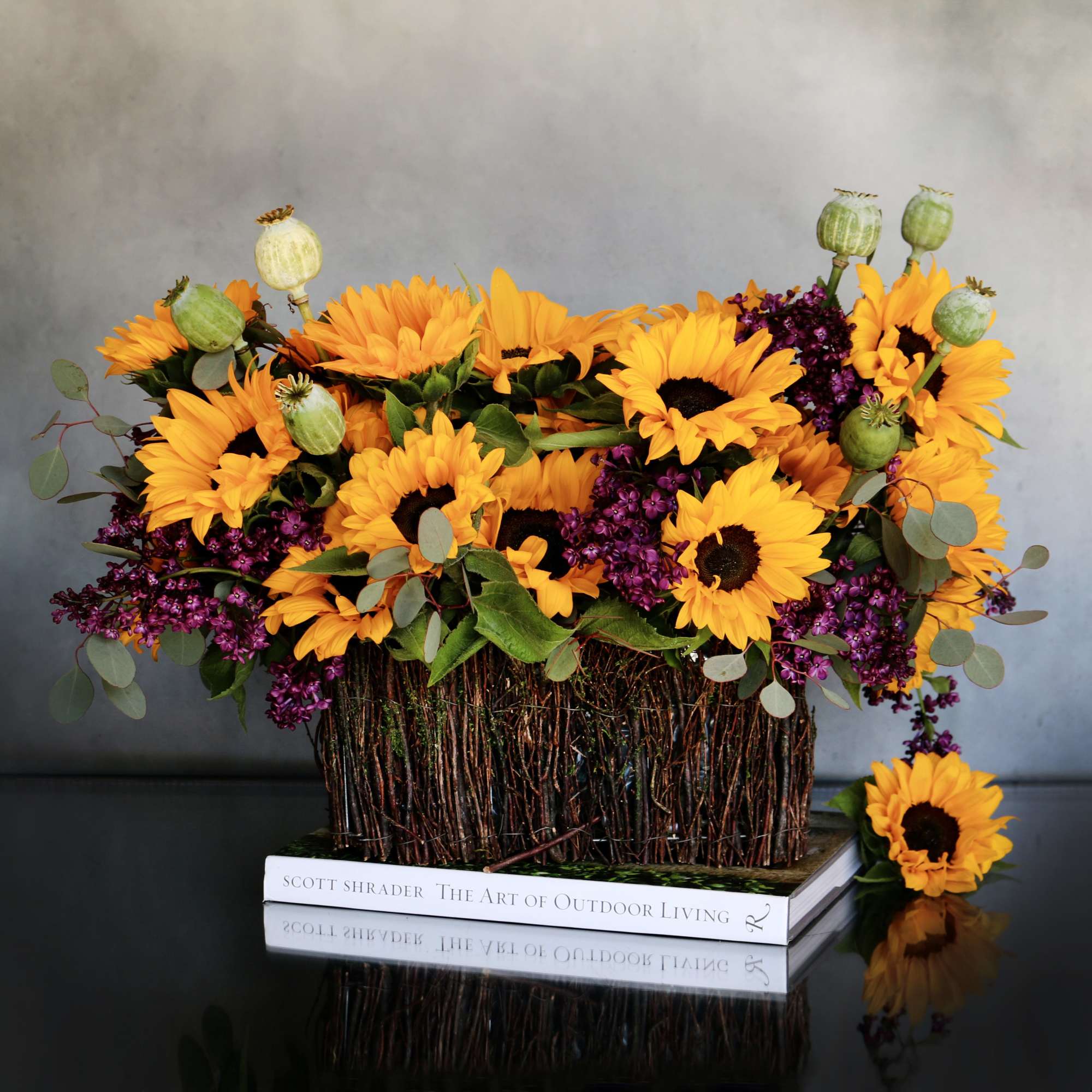 Container: 6 inches by 11 inches
Arrangement: 13 inches by 20 inches
This arrangement