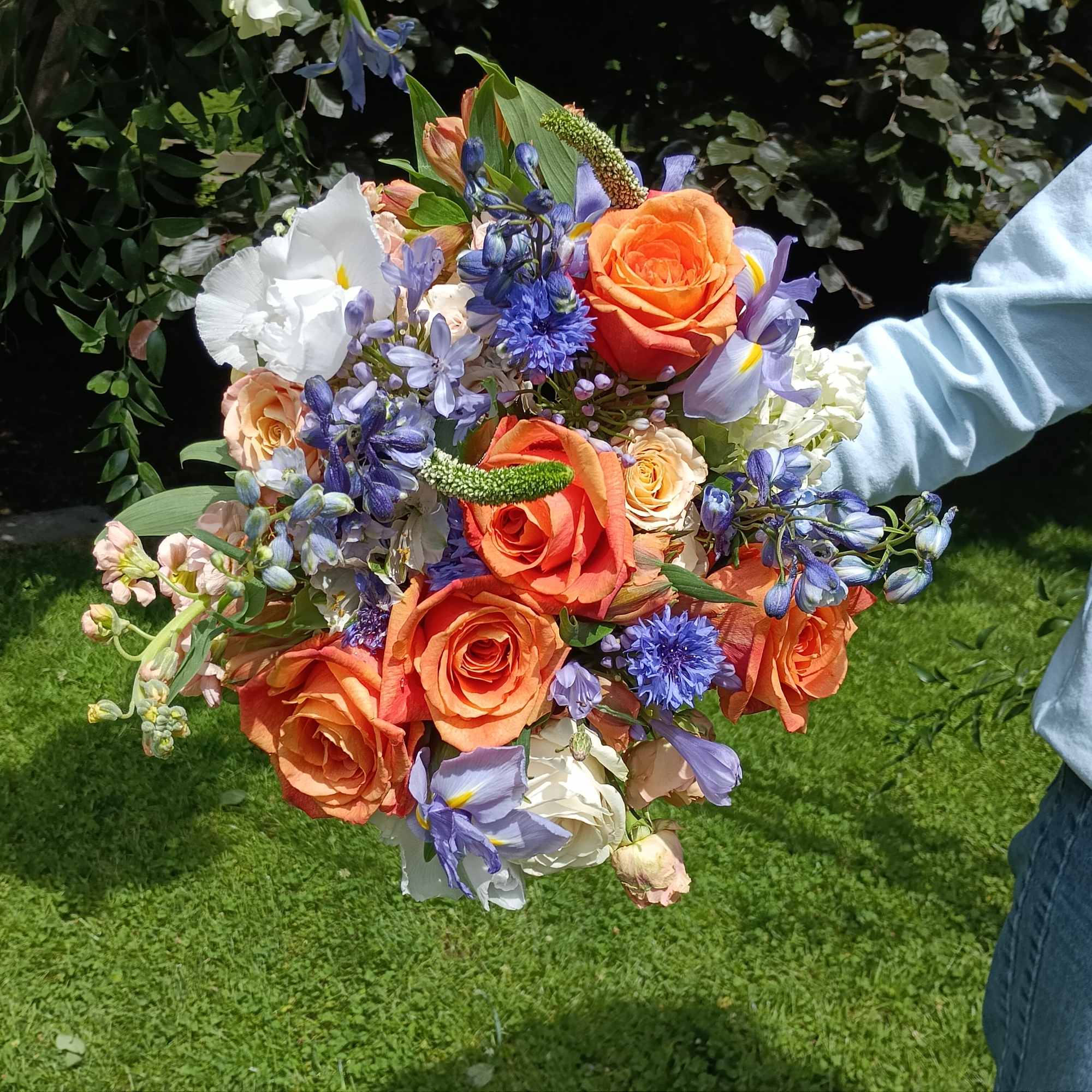 Beautiful vintage orange, blush, white and blue motives with fillers and greenery