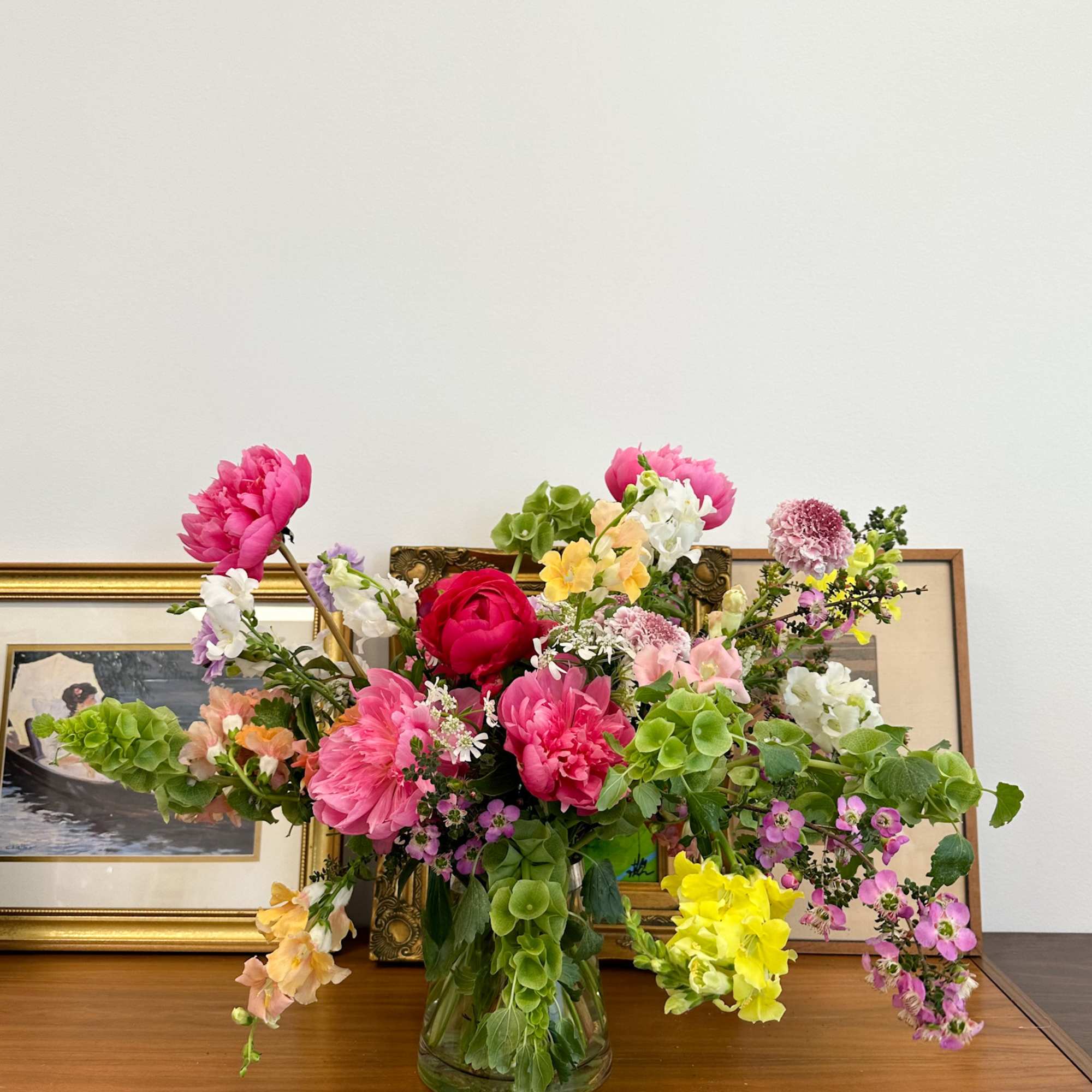 A color and style chosen by our featured designer. We want to