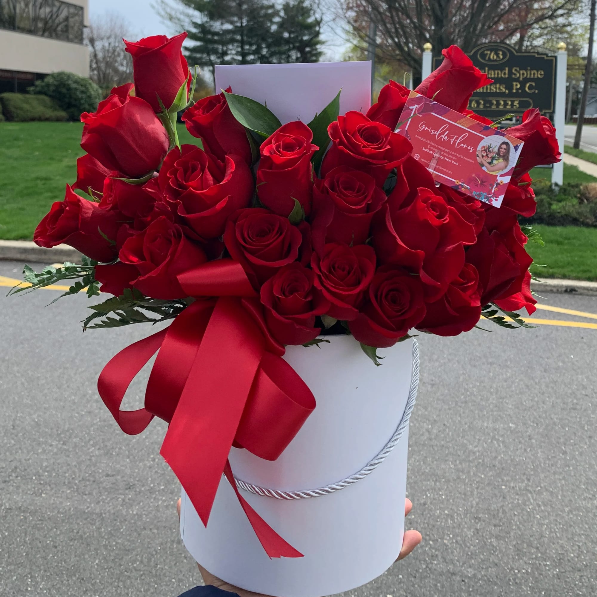 Caja de rosas para San Valentin en Northport New York