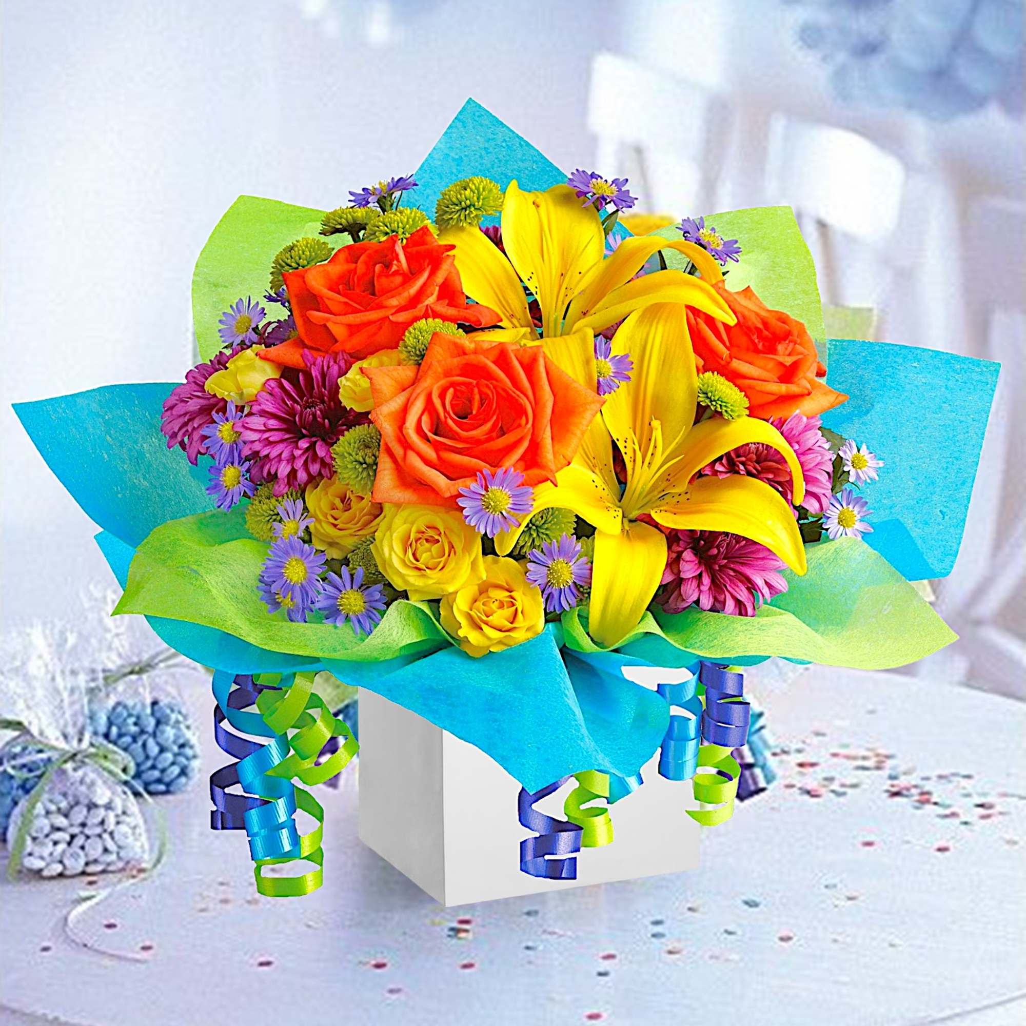 All the colors of the rainbow are present in this fabulous gift