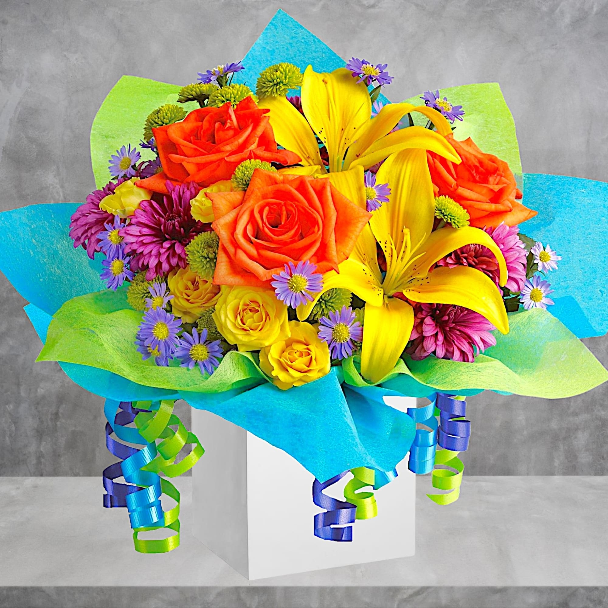 All the colors of the rainbow are present in this fabulous gift