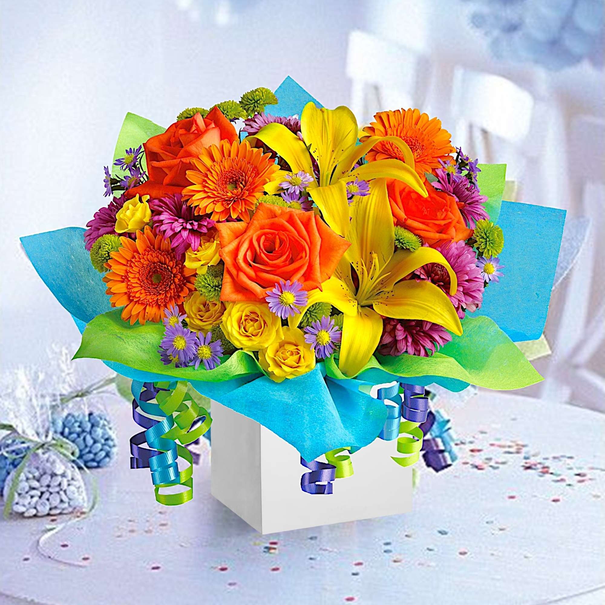 All the colors of the rainbow are present in this fabulous gift