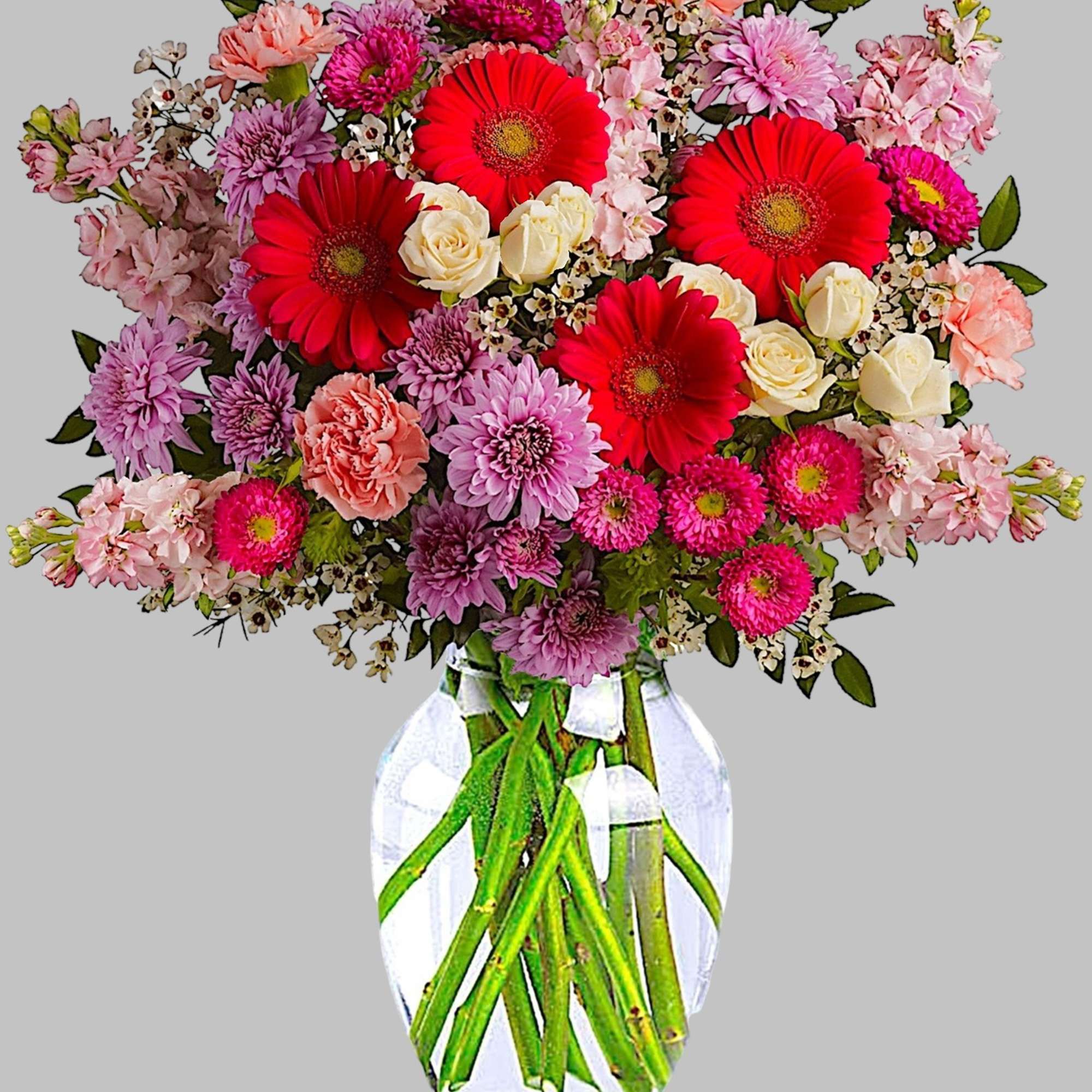 A perfectly pleasing mix of sweet feminine blossoms make this a truly