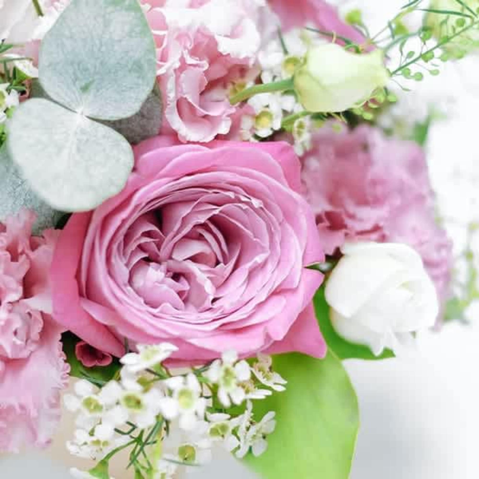 A Delightful oasis with an option for a vase or just as