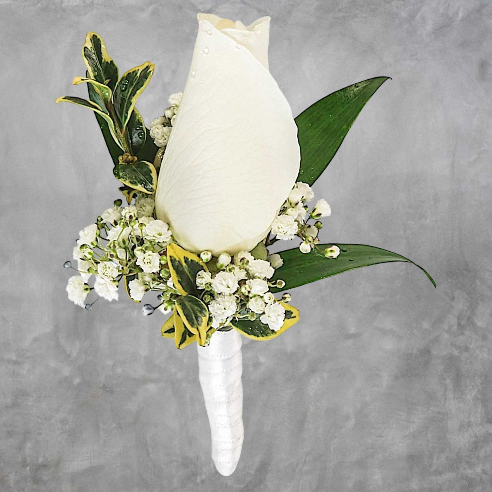 Order a Fresh Flower Corsage or Boutonniere for Your Prom or other