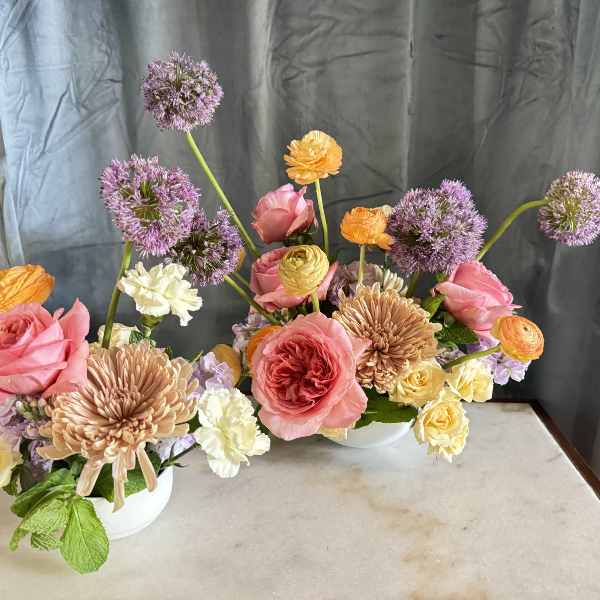 It sounds like you&#039;re looking for a beautiful flower arrangement to brighten