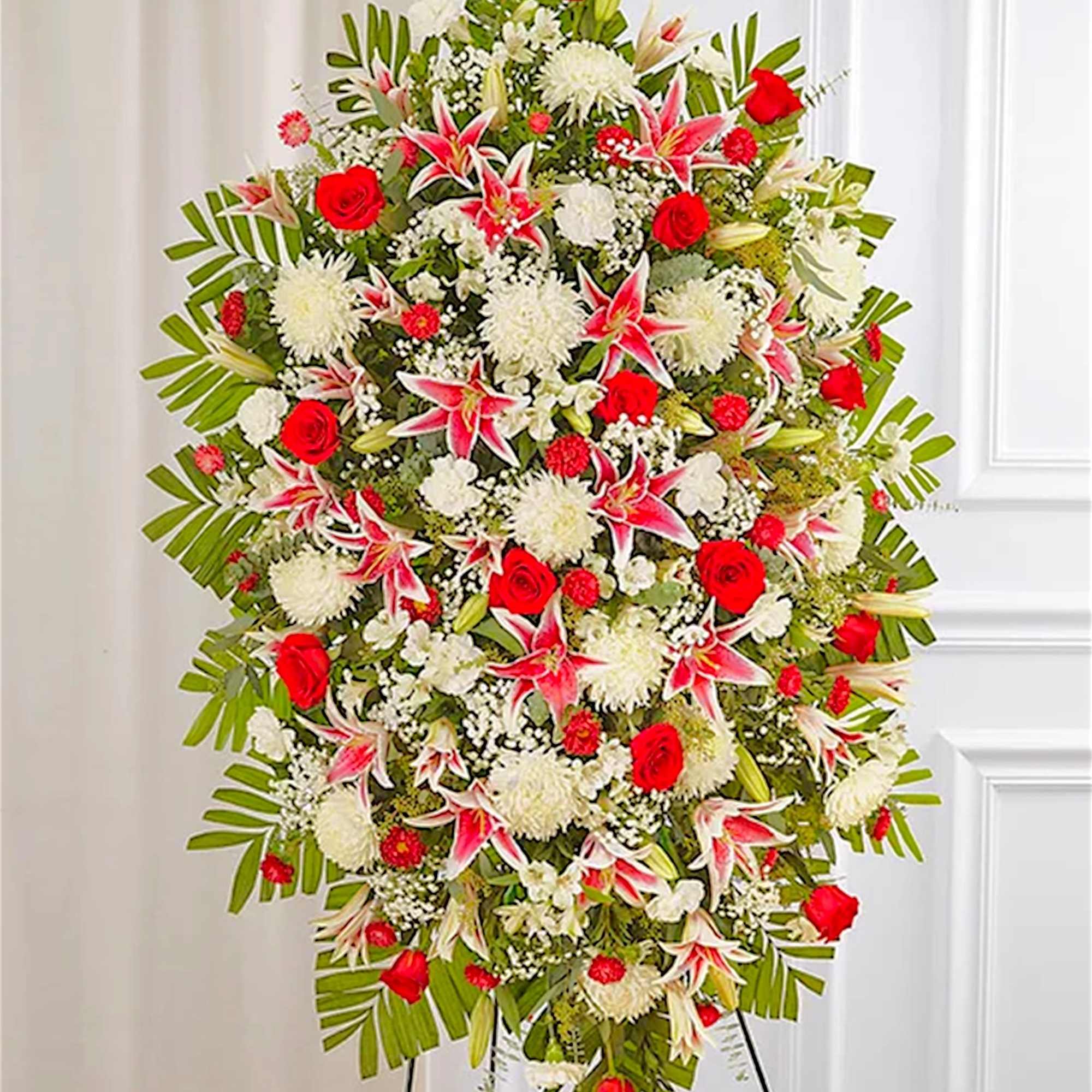 Celebrate a beautiful life with a truly heartfelt gesture. Our elegant luxury