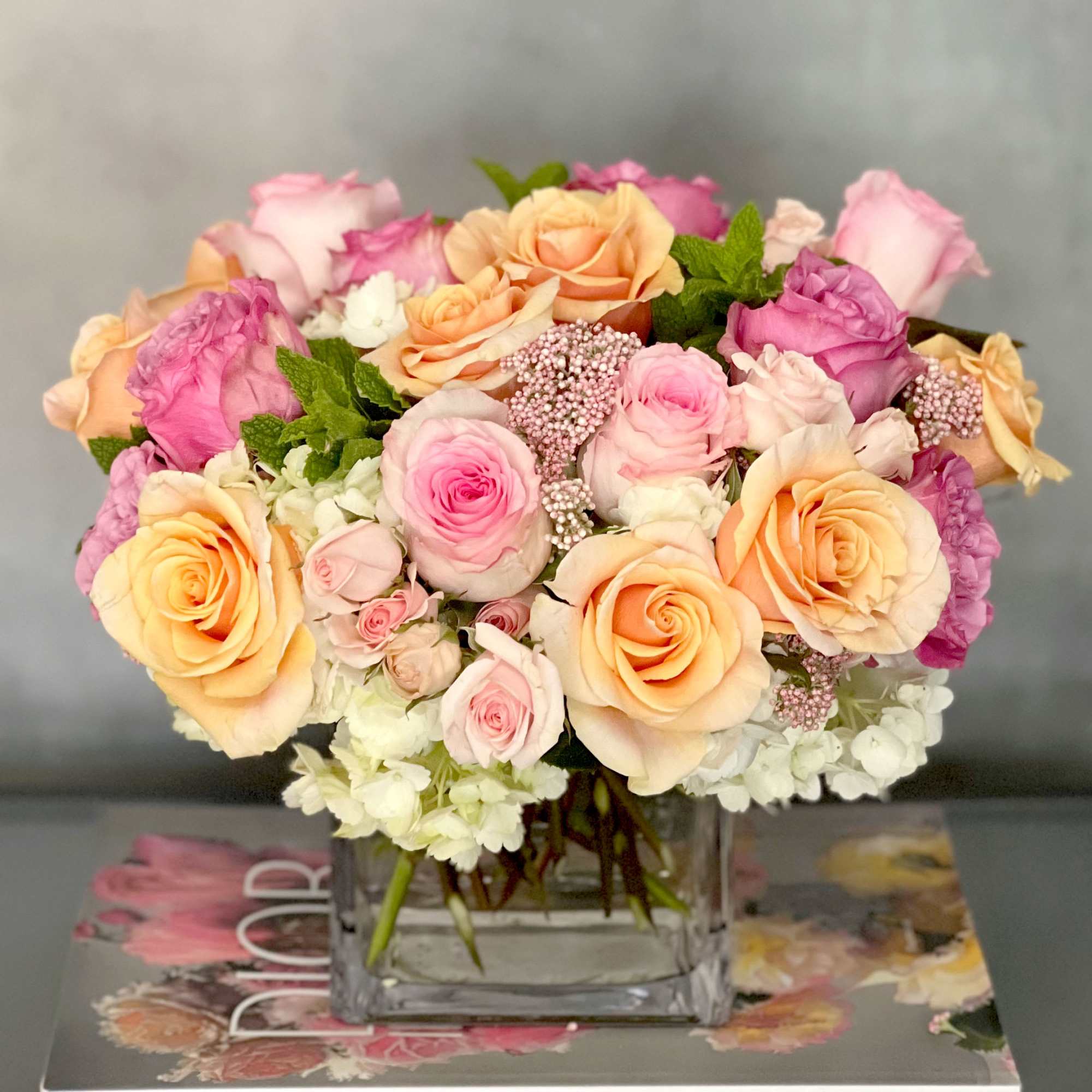 Delicate and angelic... this beautiful mix of roses, Imported Ecuadorian Roses, Dutch Delicate and angelic... this beautiful mix of roses, Imported Ecuadorian Roses, Dutch