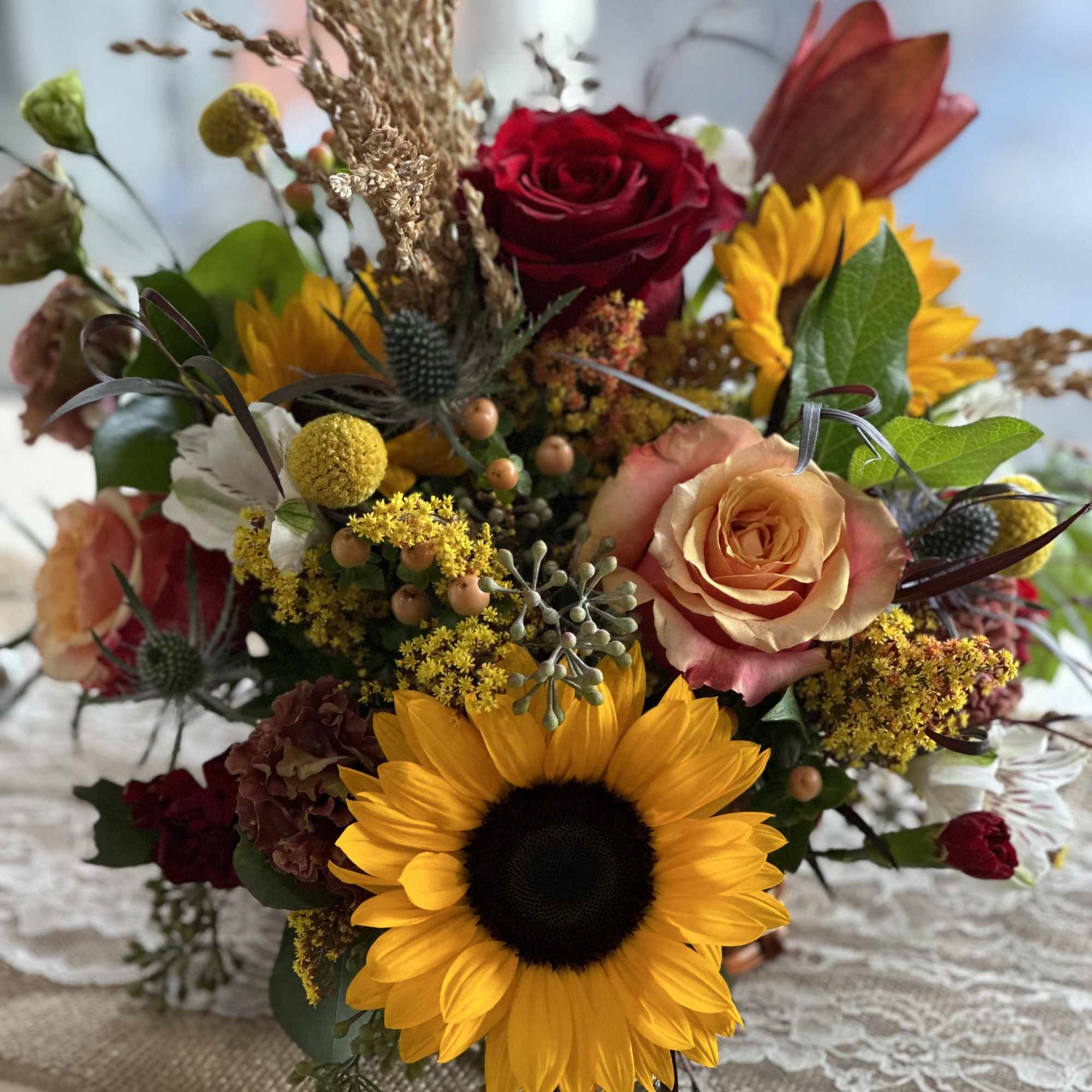 Elevate your Thanksgiving table this Holiday with our exquisite flower arrangements meticulously