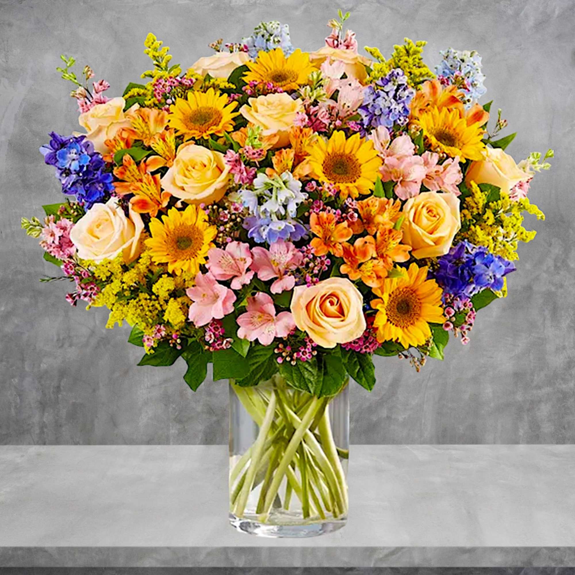 There&rsquo;s so much to love about spring&hellip;but it&rsquo;s the bright, beautiful blooms