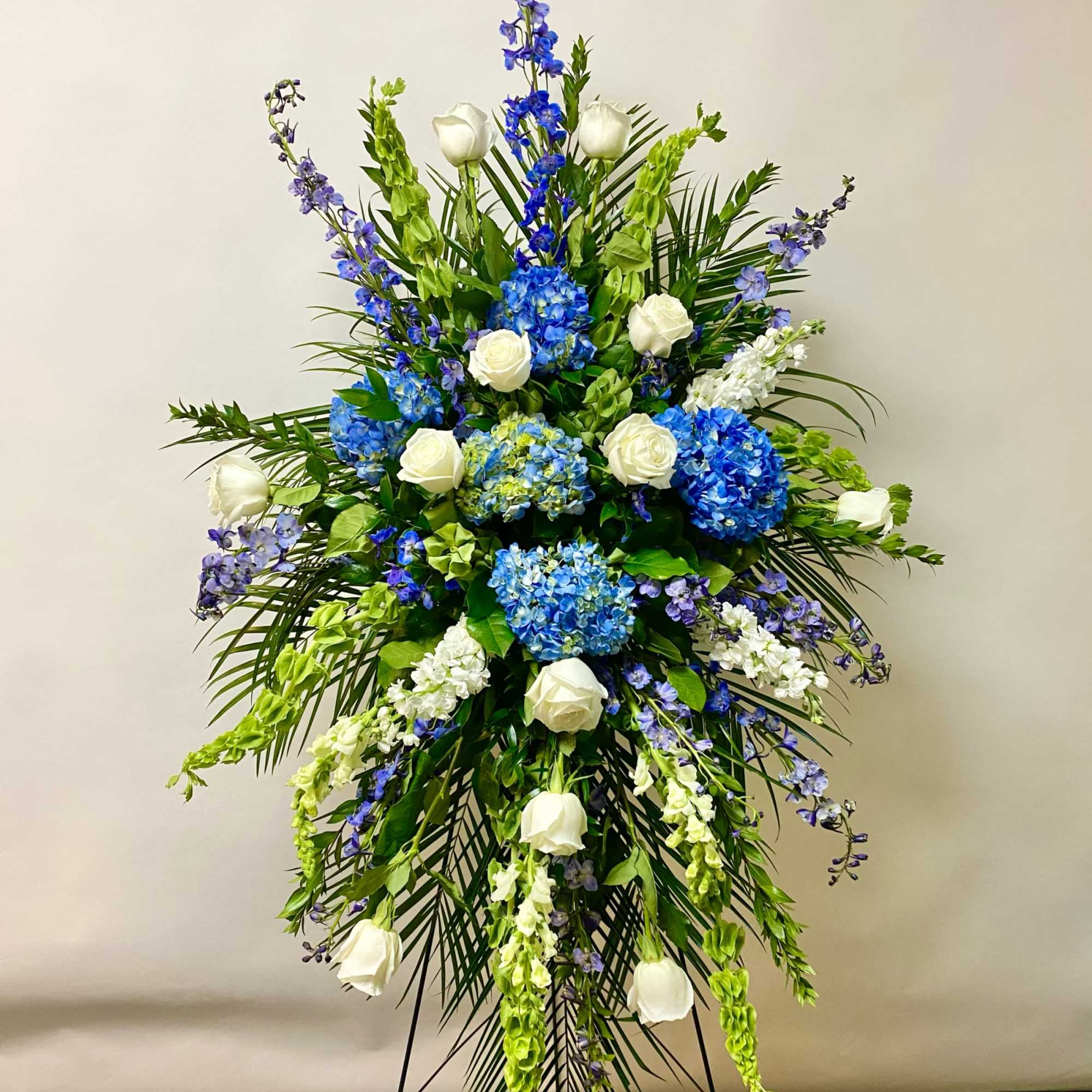 Ocean Breeze Standing Spray in Phoenix, AZ | Tatum Flowers