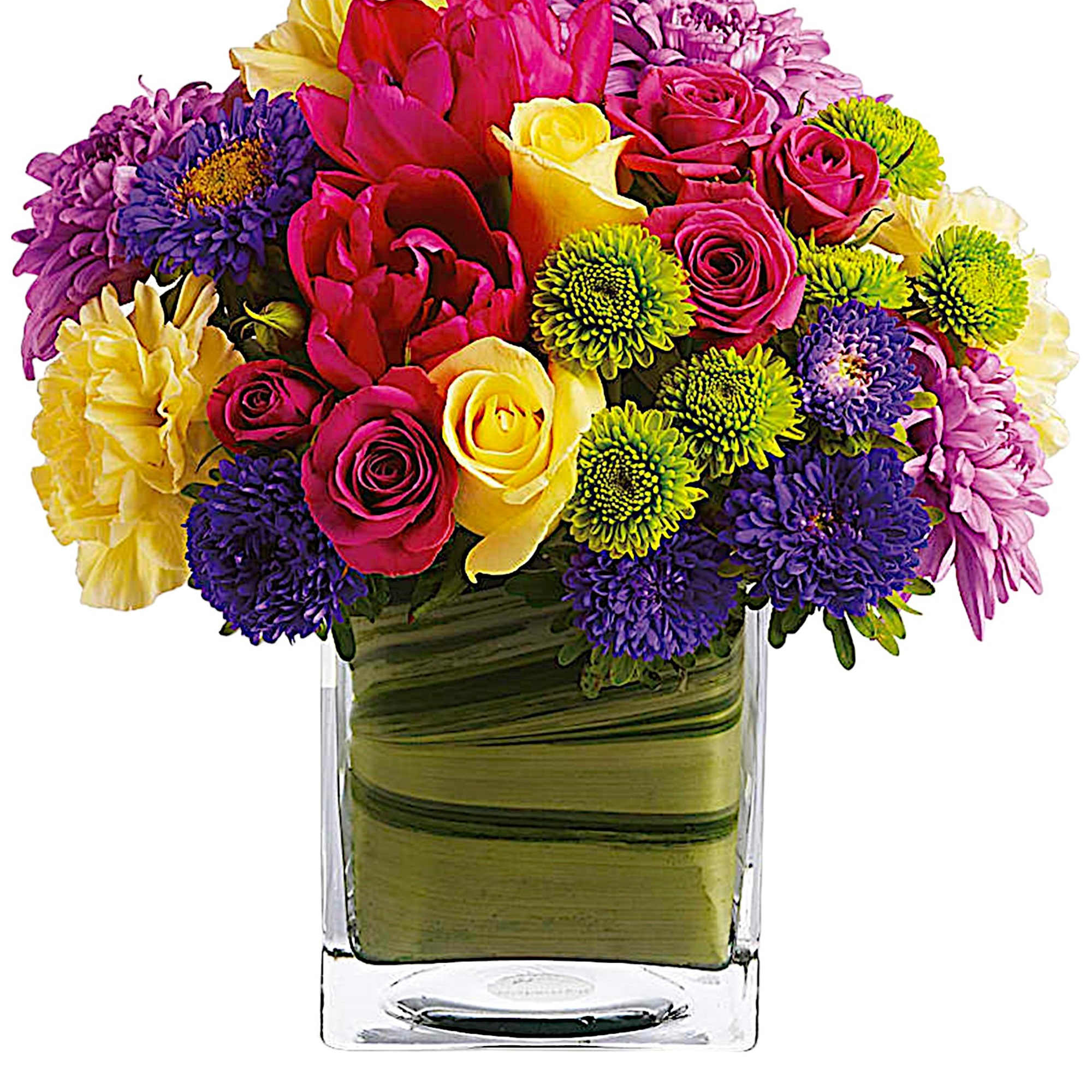 A chic, stylish twist on classic spring flowers! Creamy yellow roses pop