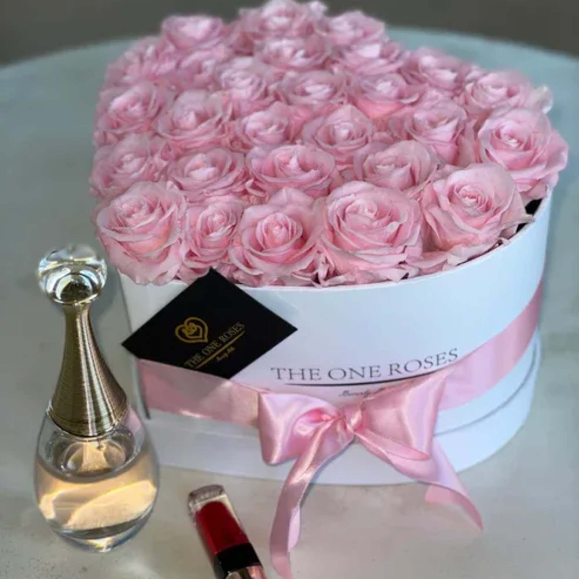 The "heart box collection" consists of unique, real preserved roses handcrafted, soft The "heart box collection" consists of unique, real preserved roses handcrafted, soft
