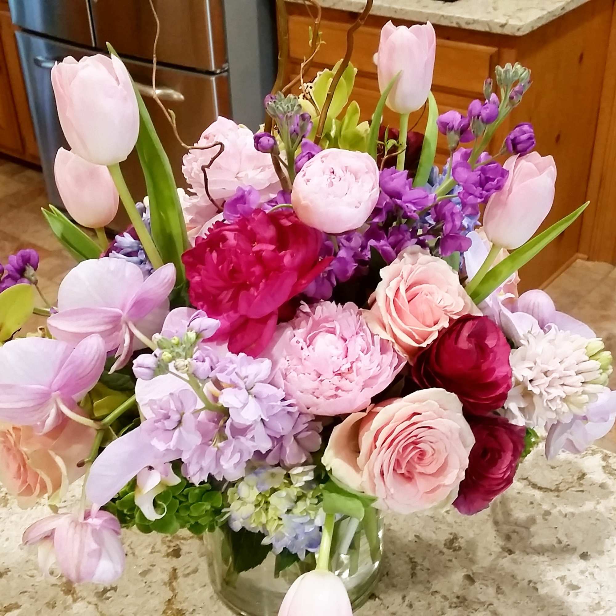 The season, the occasion, the recipient - our talented designers use all