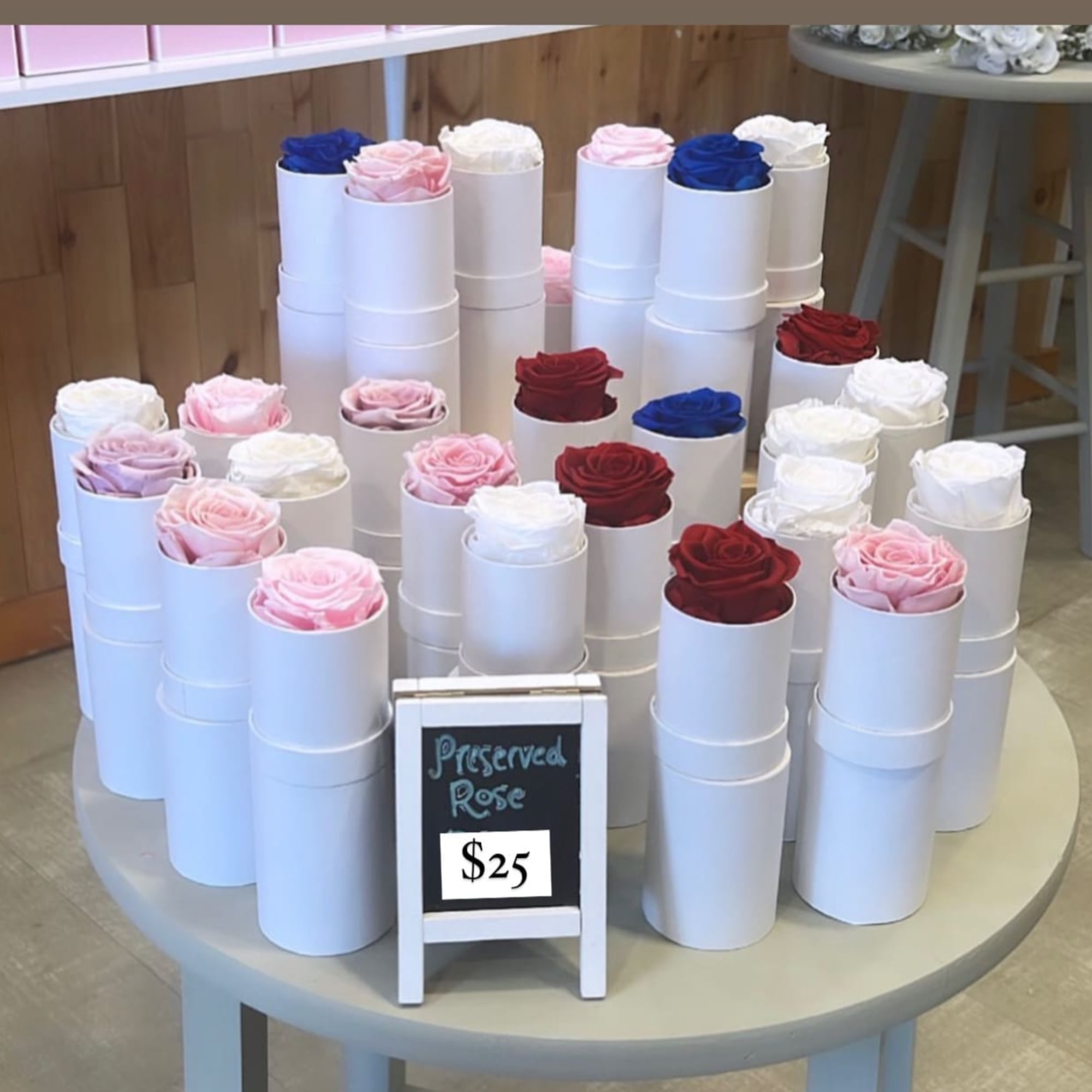 Keep it simple with one single preserved rose that sits perfectly in Keep it simple with one single preserved rose that sits perfectly in