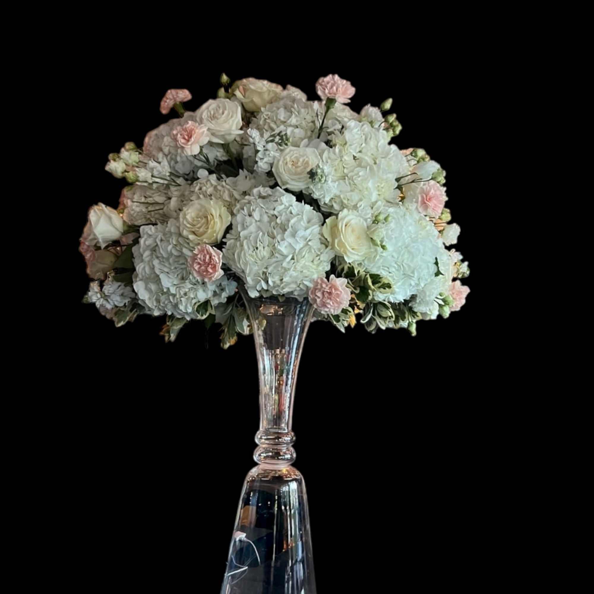 White hydrangeas &amp; pink carnations 