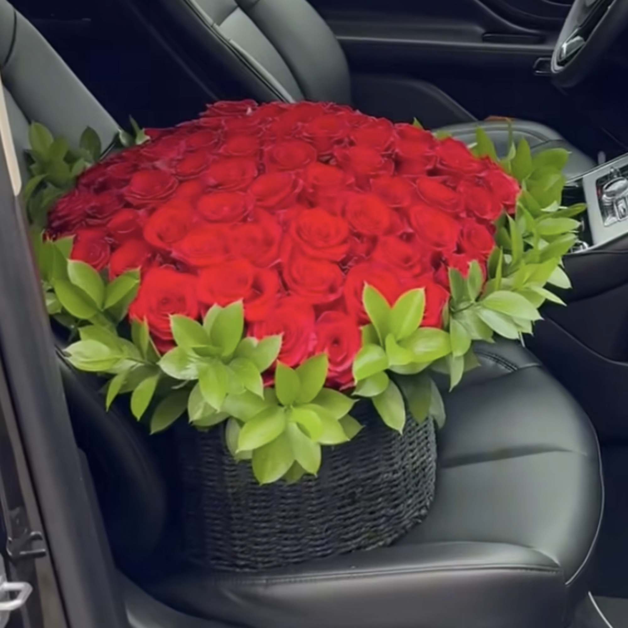 100 roses with a free basket perfect choice to make someone very