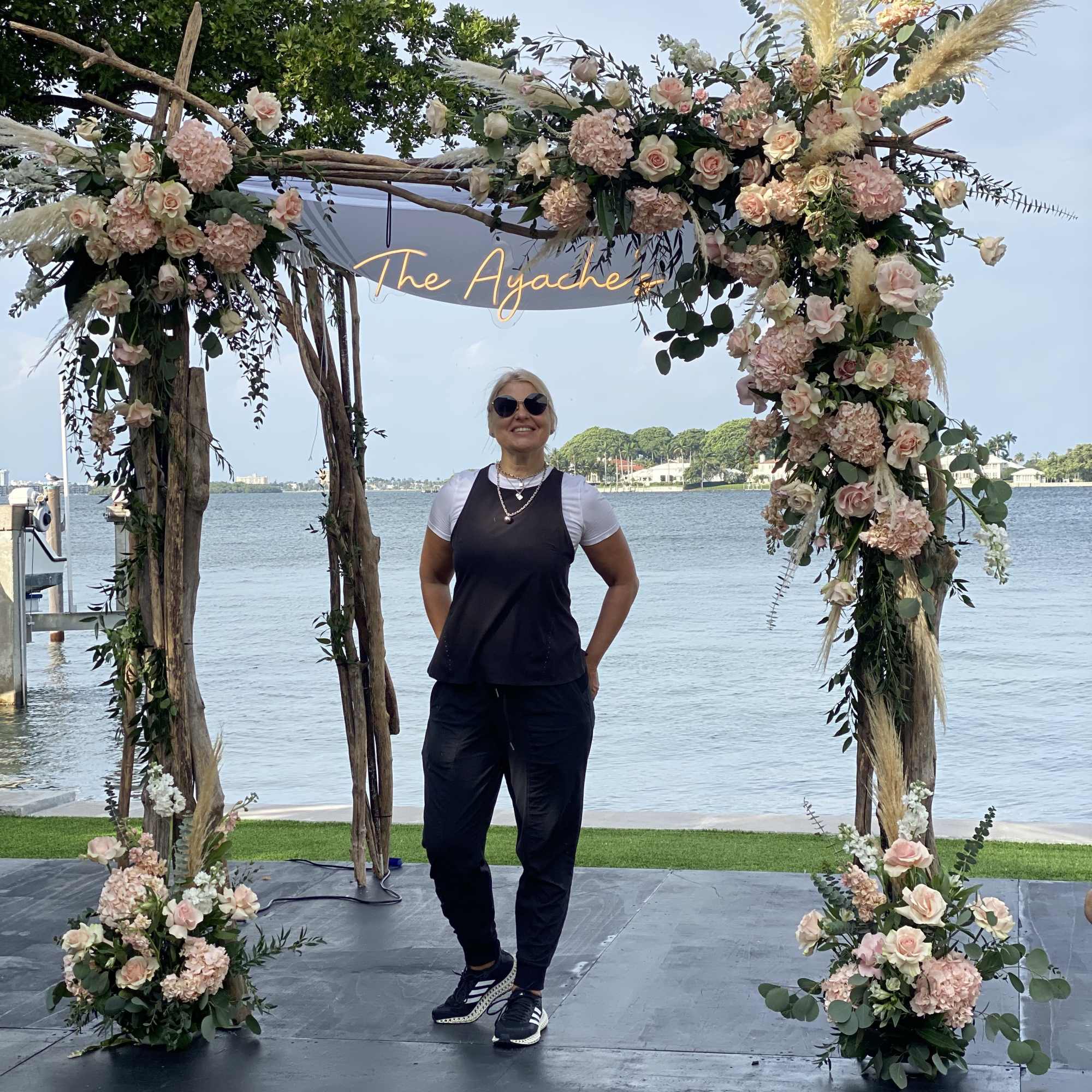 We are offering 3 wedding packages mix colours. All prices are approximate-